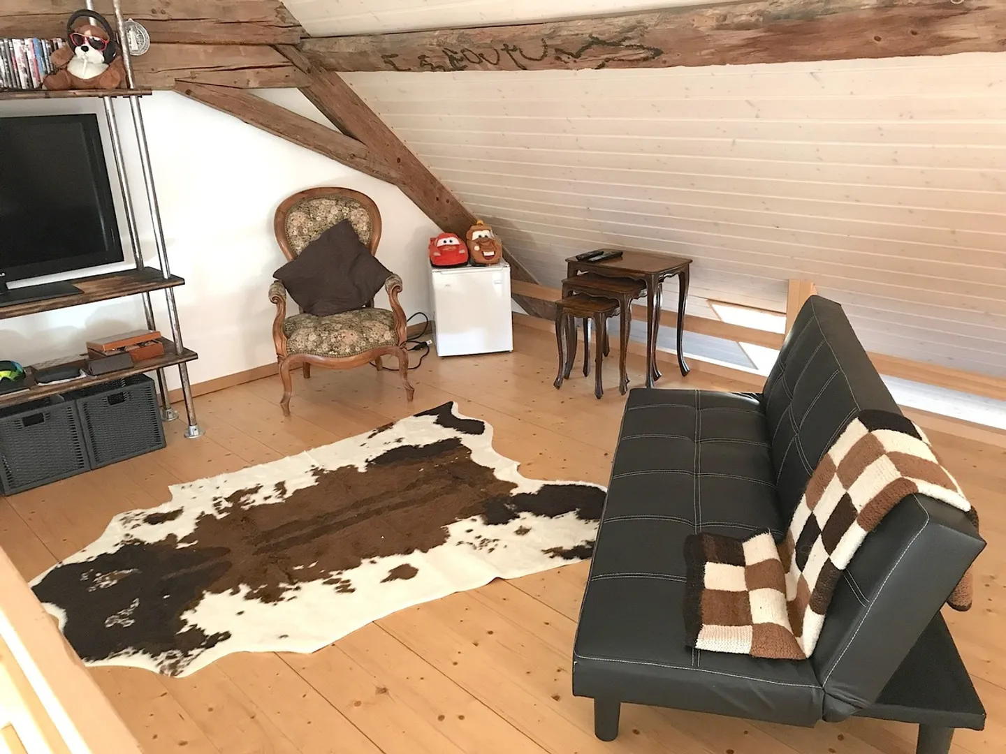 Loft for rent - Photo 4 of 11