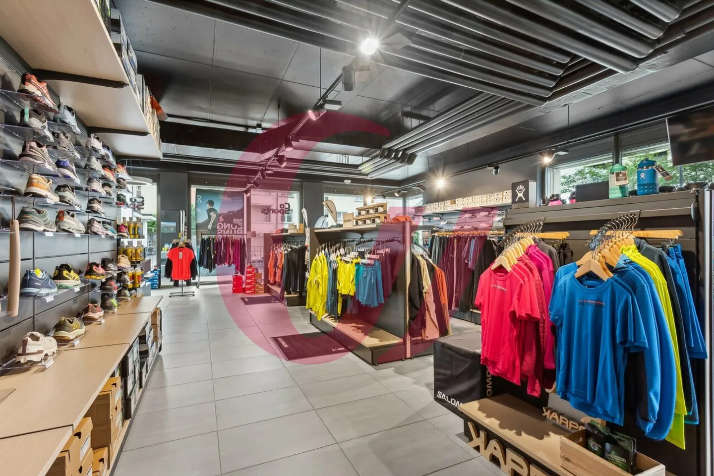 Spazio commerciale a Romont! - Foto 4 di 10