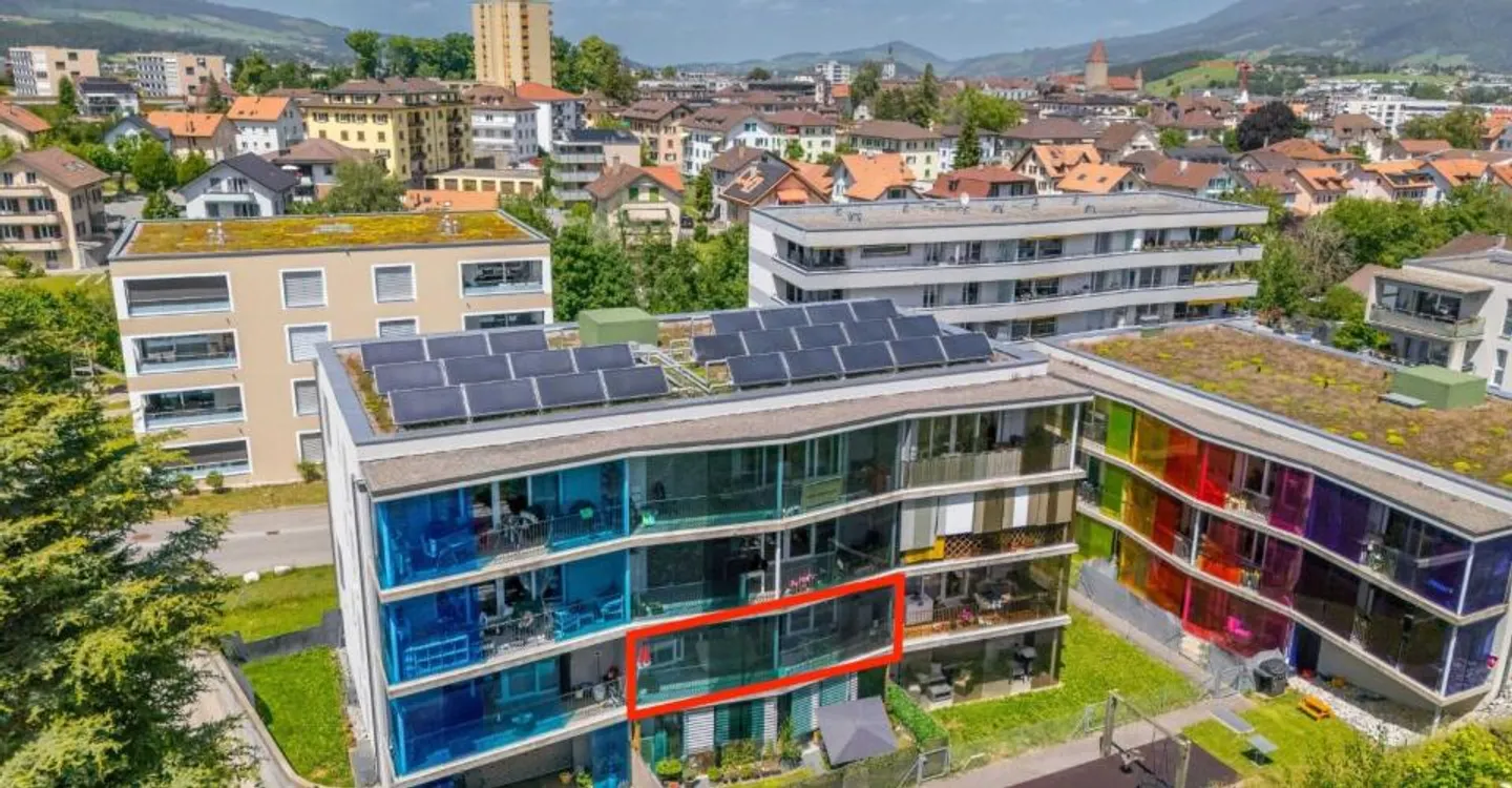 Superbe 2.5 pièces lumineux avec loggia : un investissement offrant un rendement immédiat - Photo 1 sur 11
