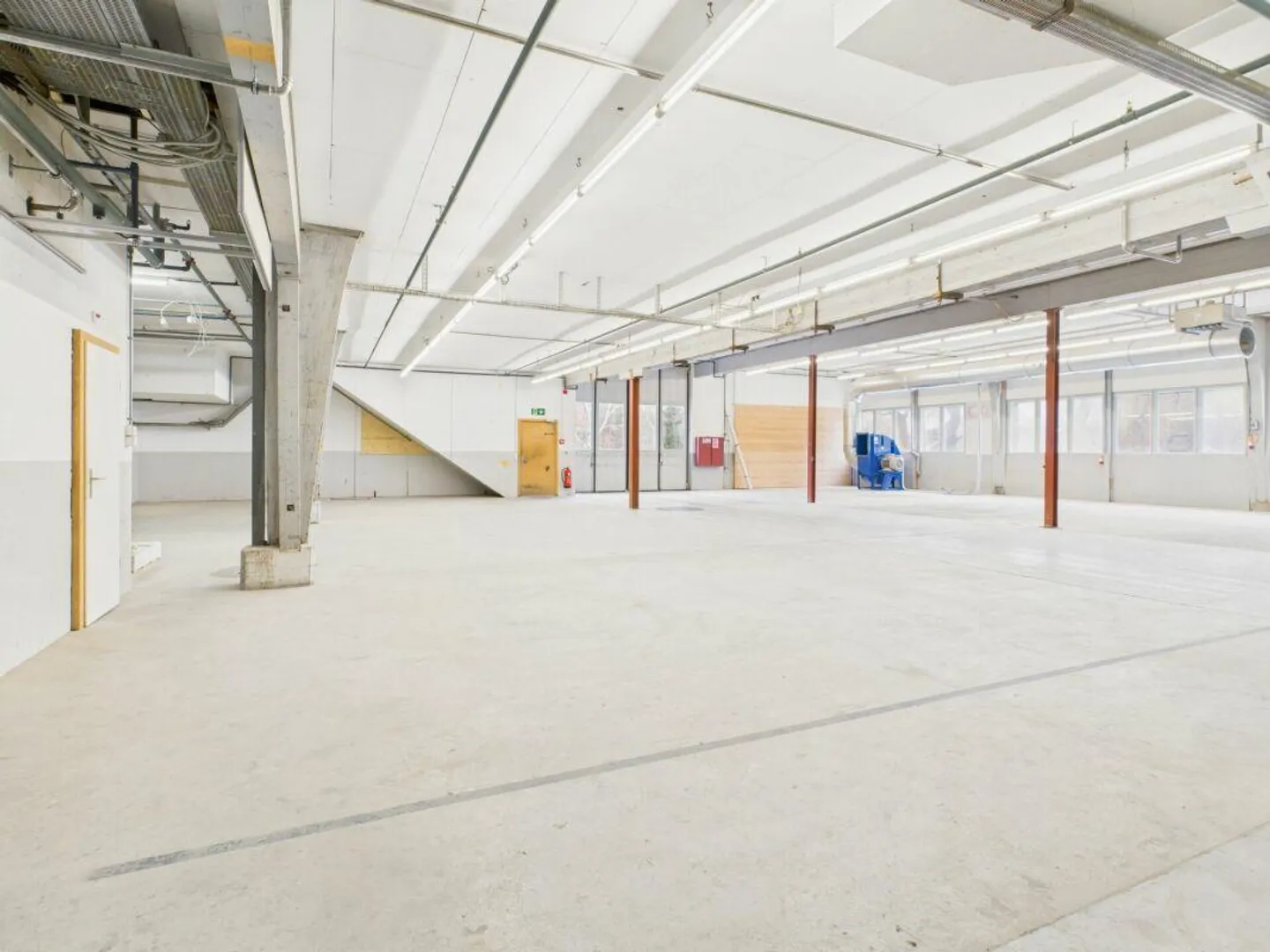 Attractive commercial space approx. 464 m2 - Photo 7 of 9