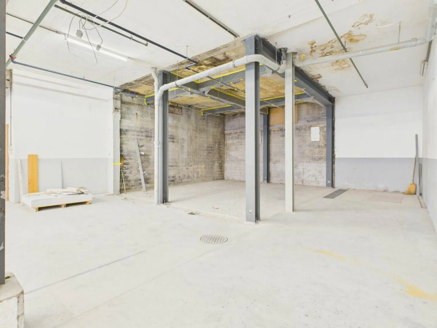 Attractive commercial space approx. 464 m2 - Photo 8 of 9