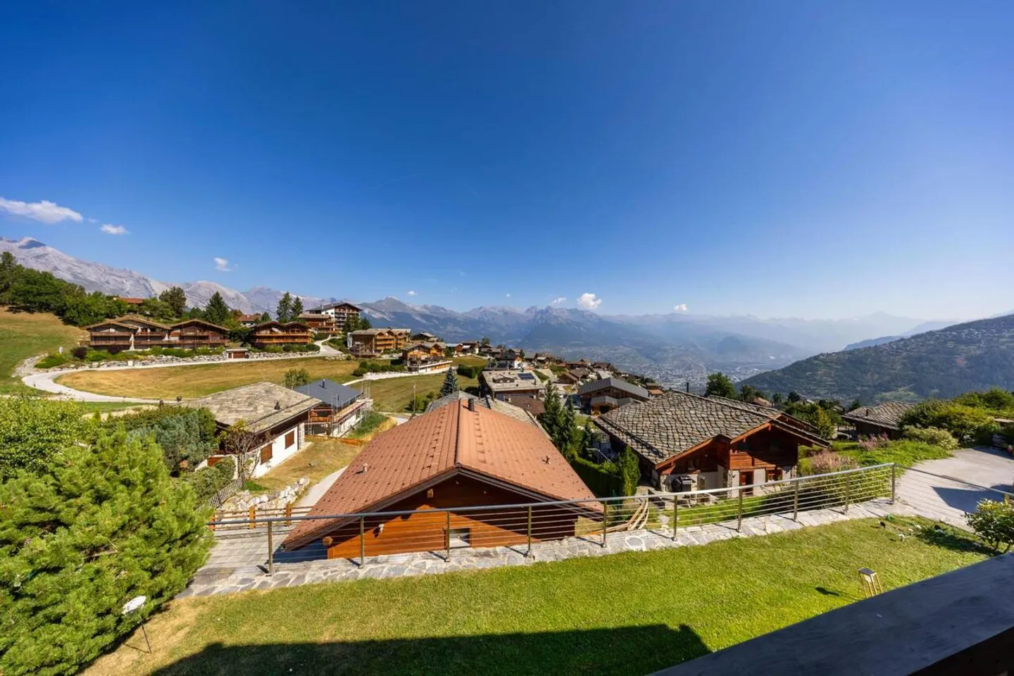 «Gemütliches Chalet mit Panoramablick» - Foto 3 von 12