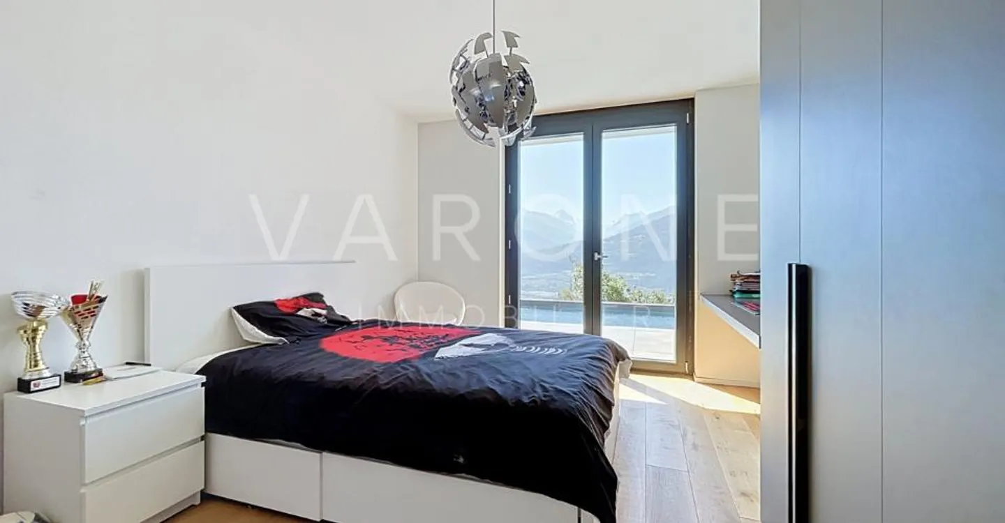 Villa contemporaine avec piscine - Photo 10 sur 11
