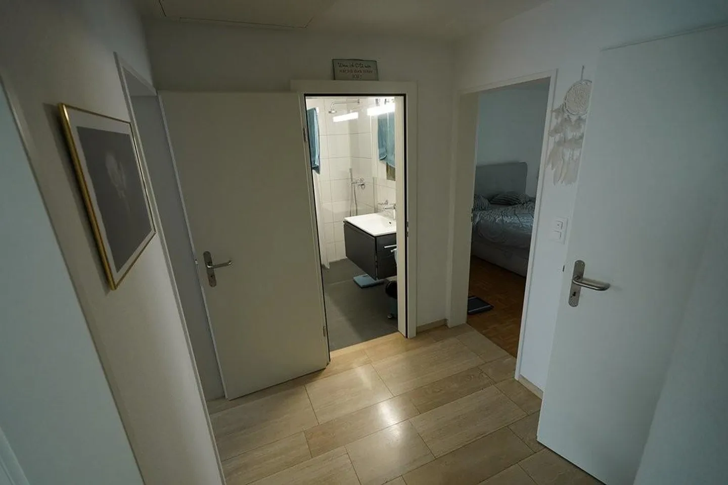 Maison familiale semi-détachée rénovée attrayante - Photo 6 sur 11