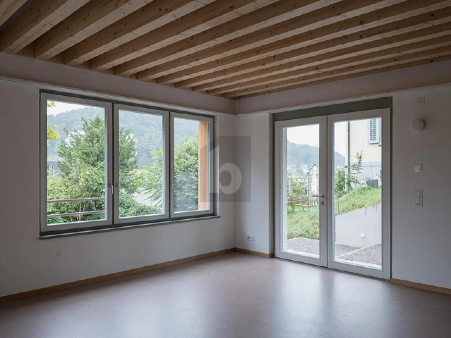 Moderne Familienhaus mit Aussicht - Foto 2 von 5