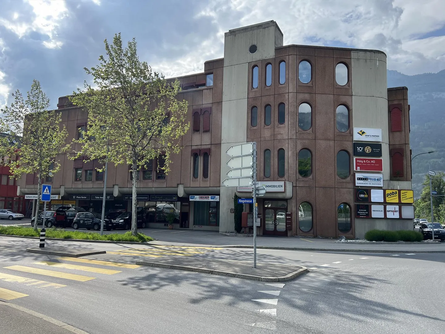 Espace de bureau bien situé - Photo 3 sur 4