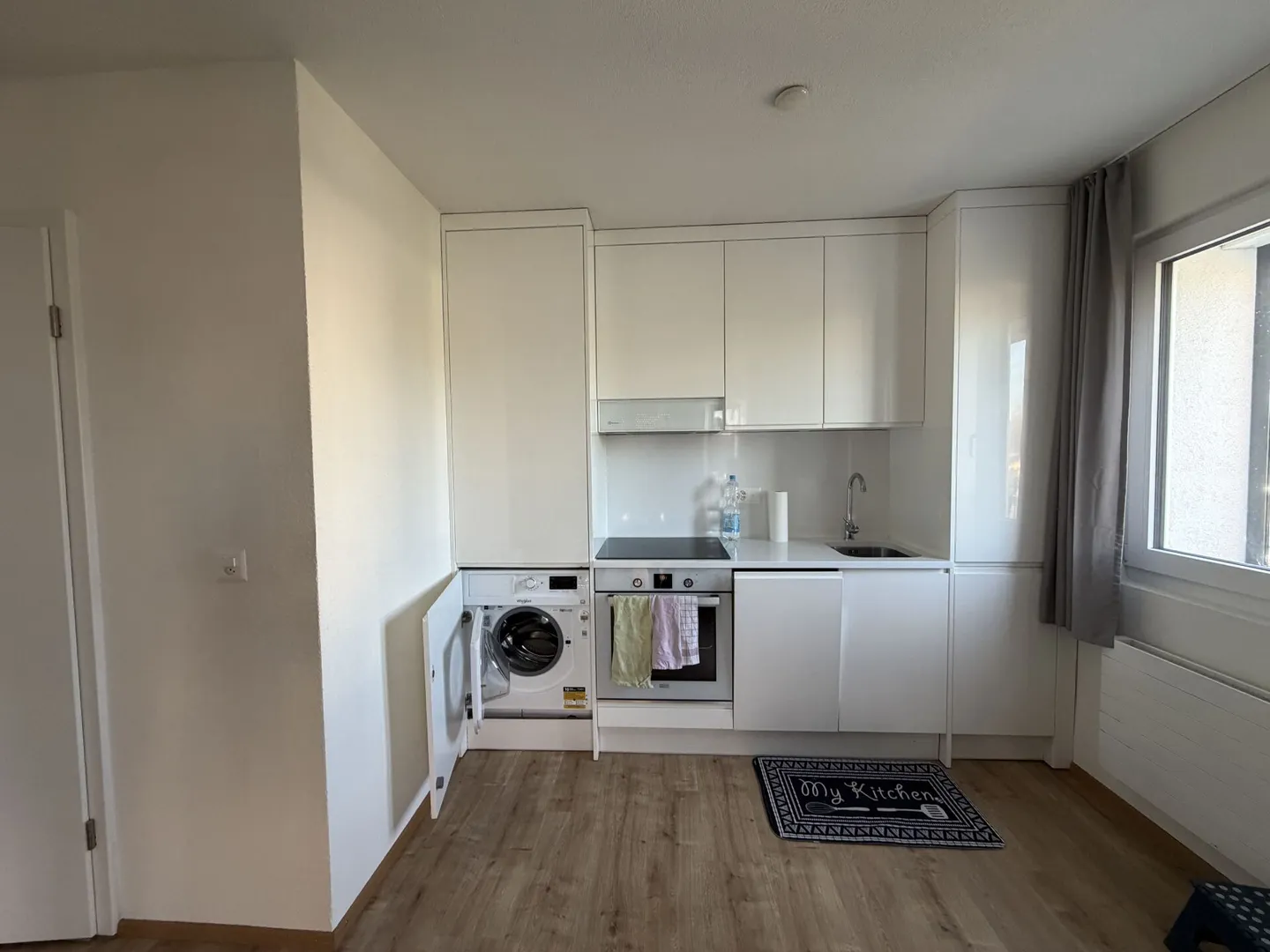 Appartement 3.5 pièces à louer dans un emplacement central - Photo 2 sur 9