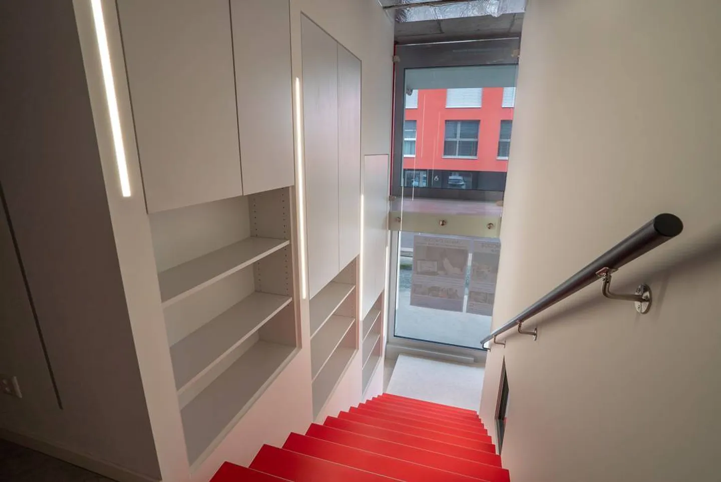 À vendre : Commerce d'arcade lumineux de 156 m² sur plusieurs niveaux - Photo 7 sur 8