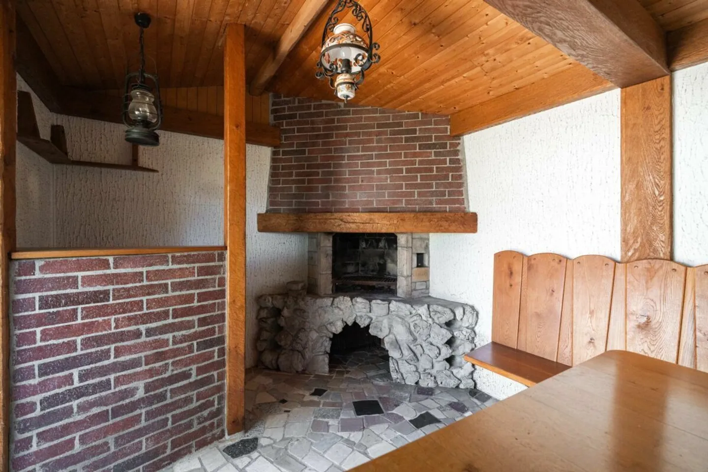 A family property in the heart of a preferred area - Photo 19 of 20