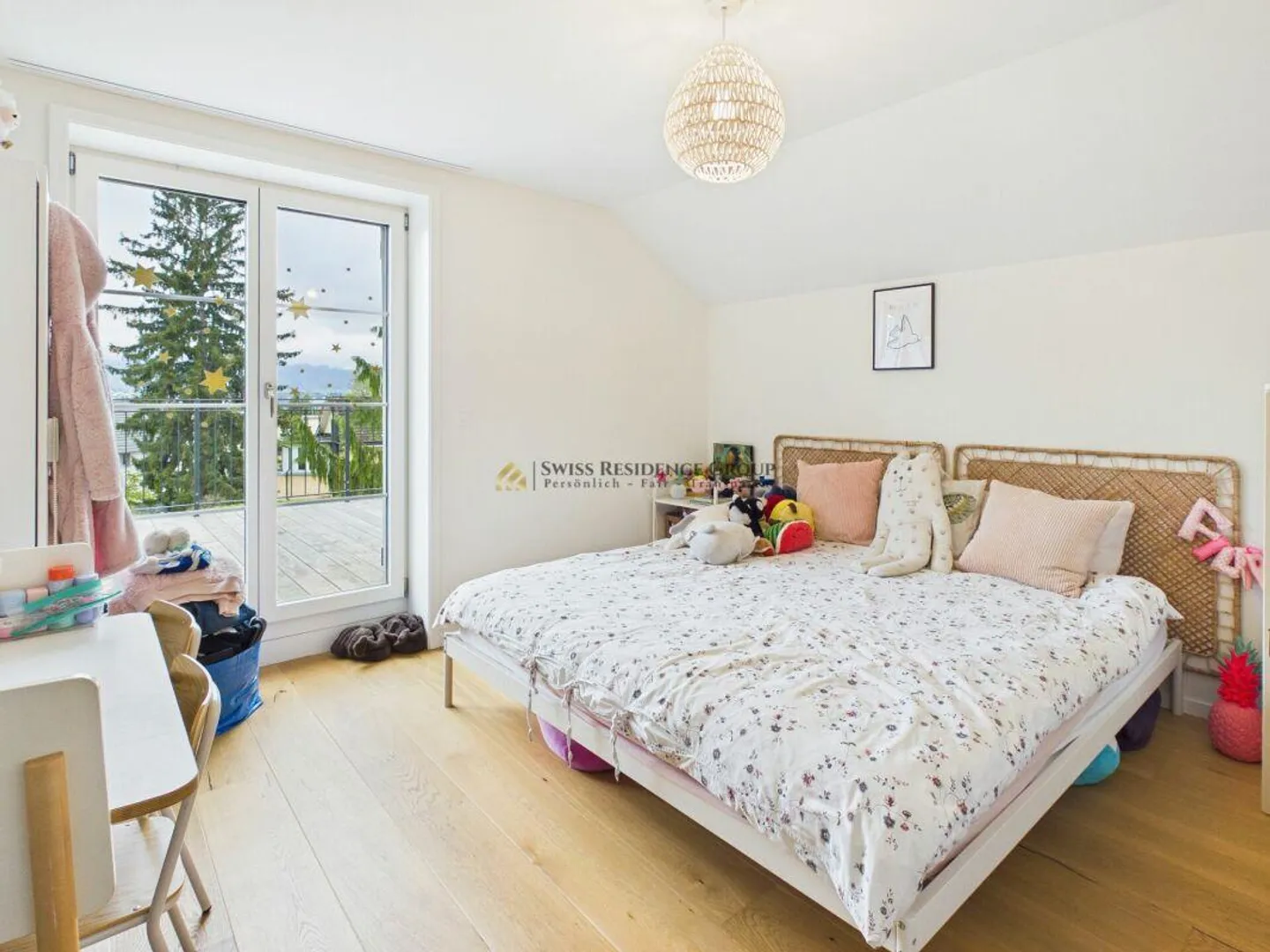 Alto Standard di Costruzione in una Posizione da Sogno con Vista - Foto 12 di 27