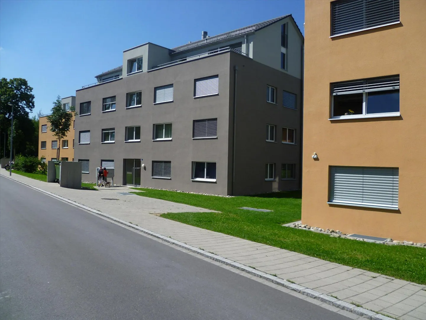 Living happiness at first sight! - Photo 1 of 8