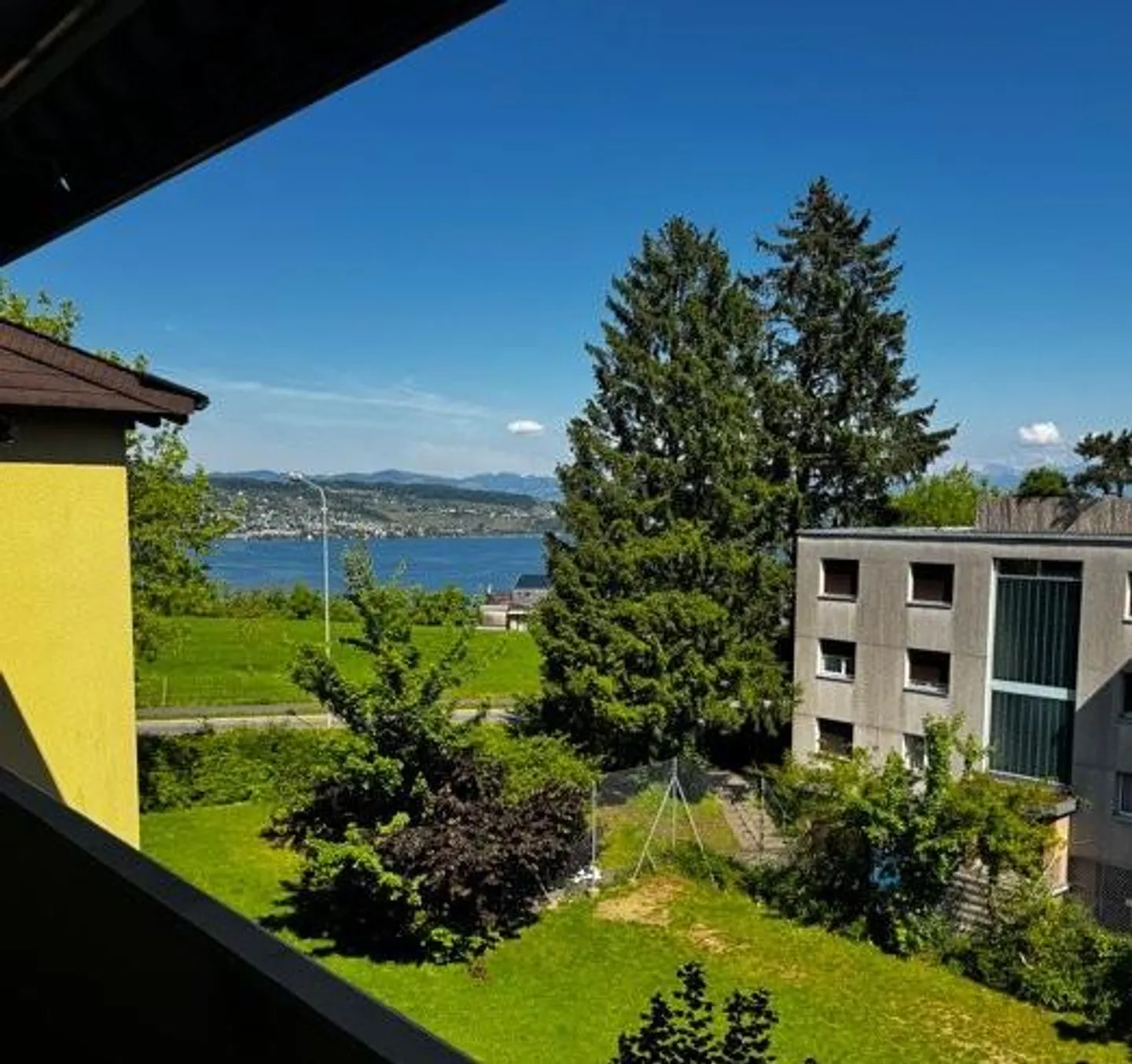 Appartamento di 3,5 stanze in affitto a Wädenswil - Foto 1 di 8