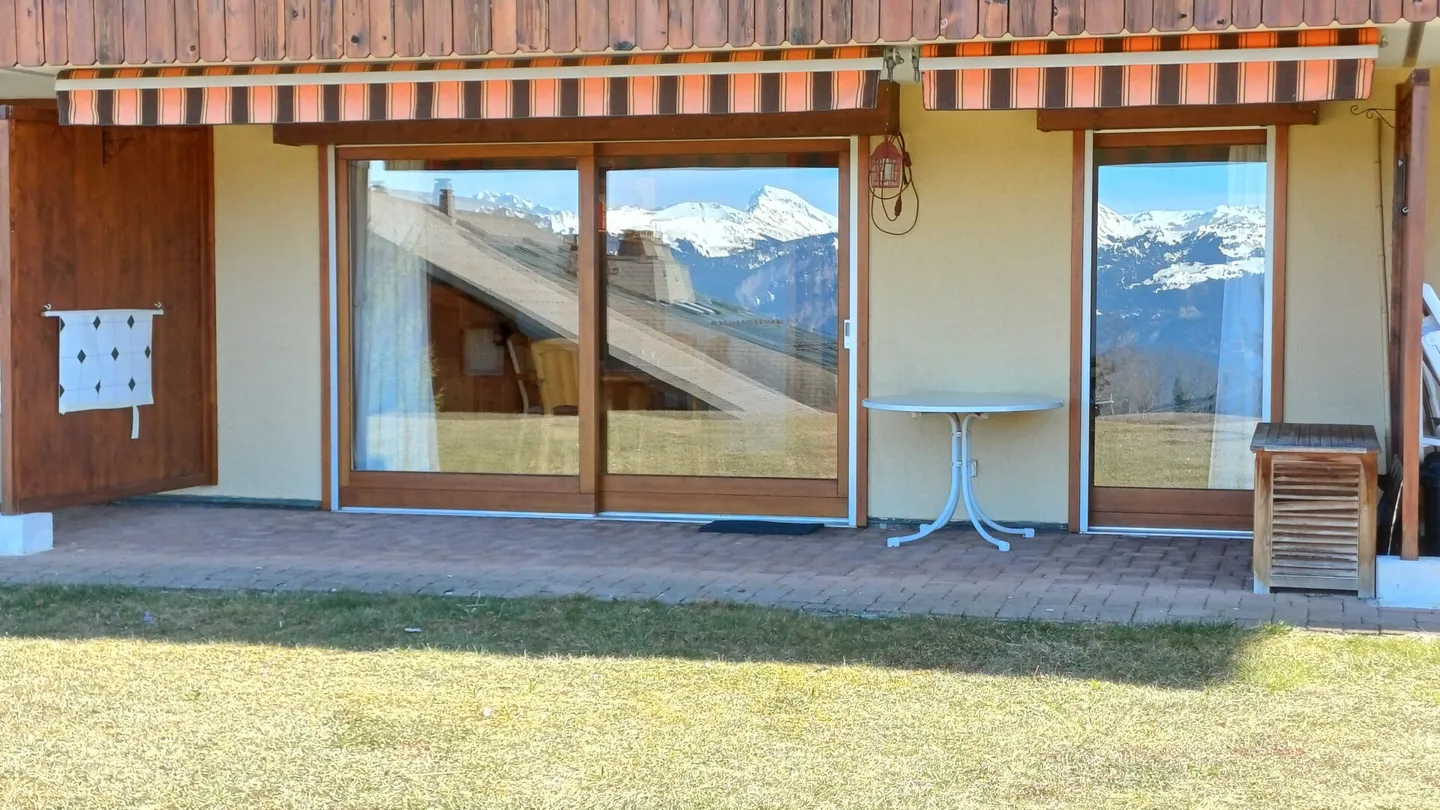 Appartement deux pièces au rez-de-chaussée avec accès au jardin - Photo 8 sur 9