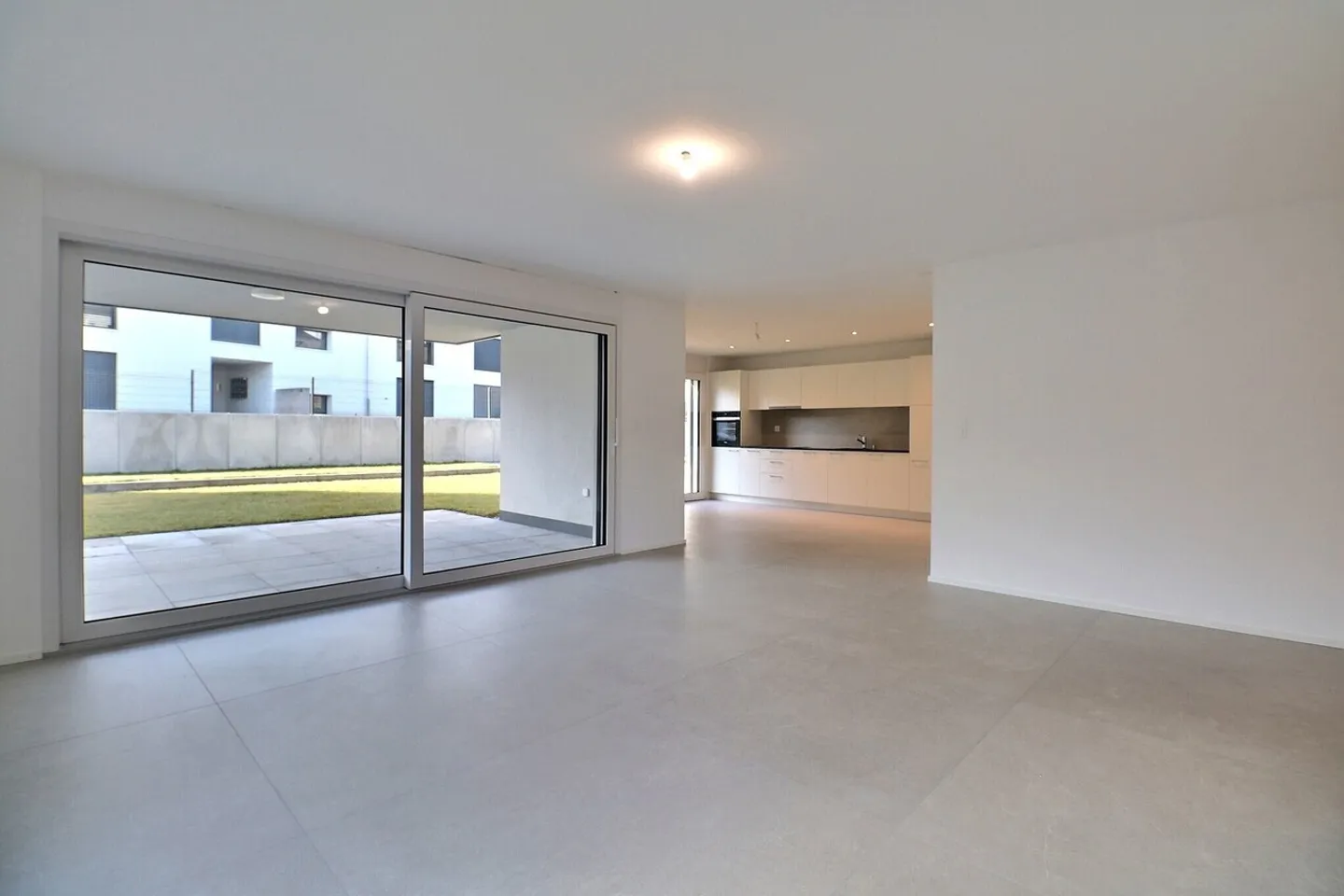 Magnificent 3.5-room apartment with garden in Moudon - Photo 1 of 13
