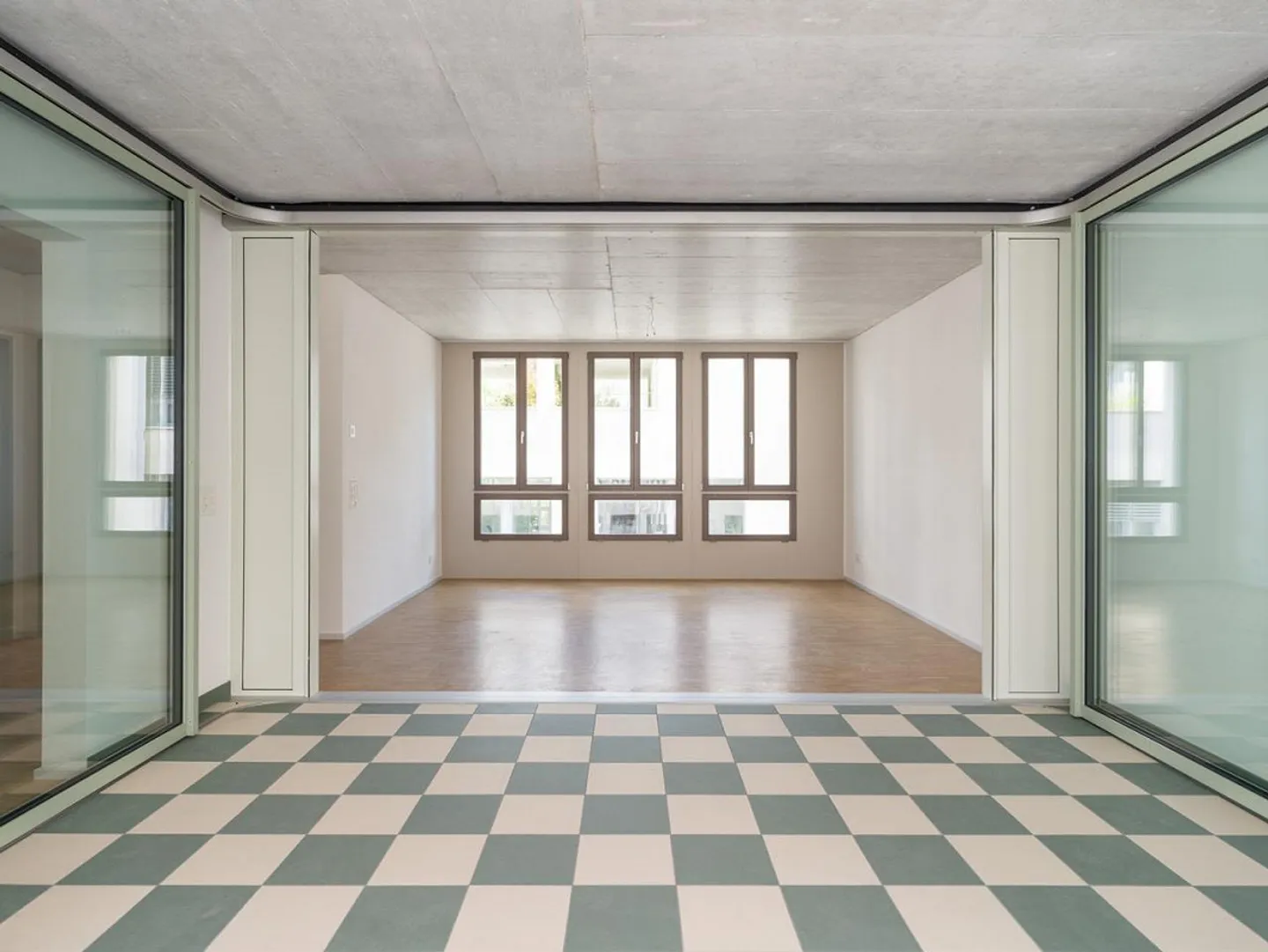 Appartement neuf unique de 2,5 pièces dans le meilleur emplacement - Photo 1 sur 10