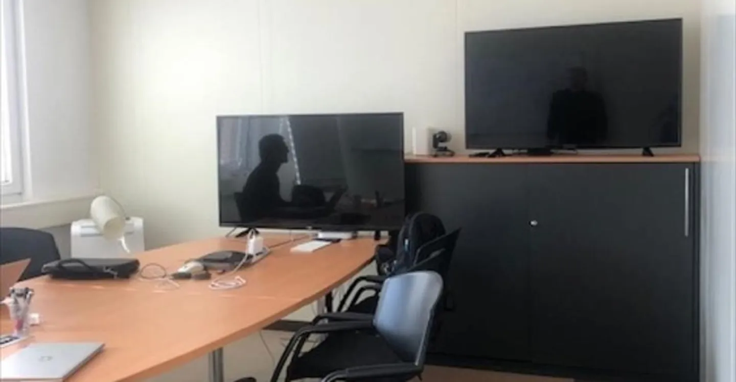 Office space for rent - Photo 5 of 13