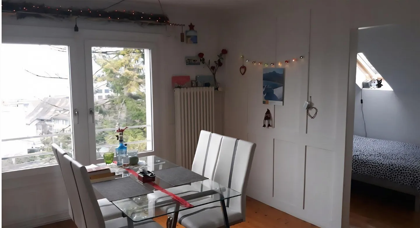 Attico con ampia terrazza e splendida vista lago - Foto 5 di 27
