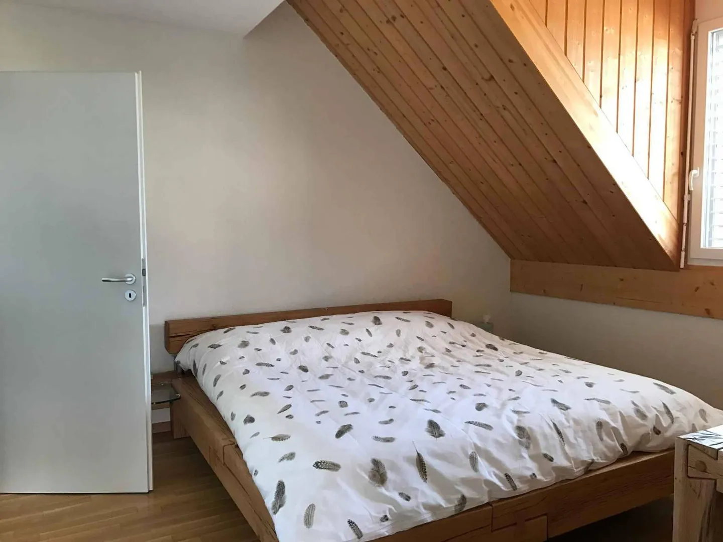 Superbo appartamento mansardato di 3,5 locali nel cuore di Lavaux - Foto 4 di 6