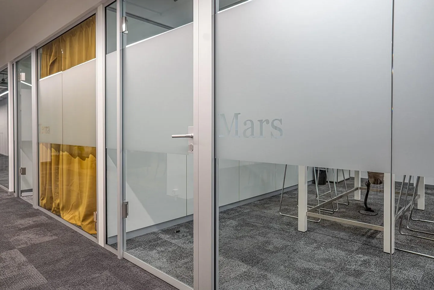 Modernes Büro in Zürich - Foto 6 von 12