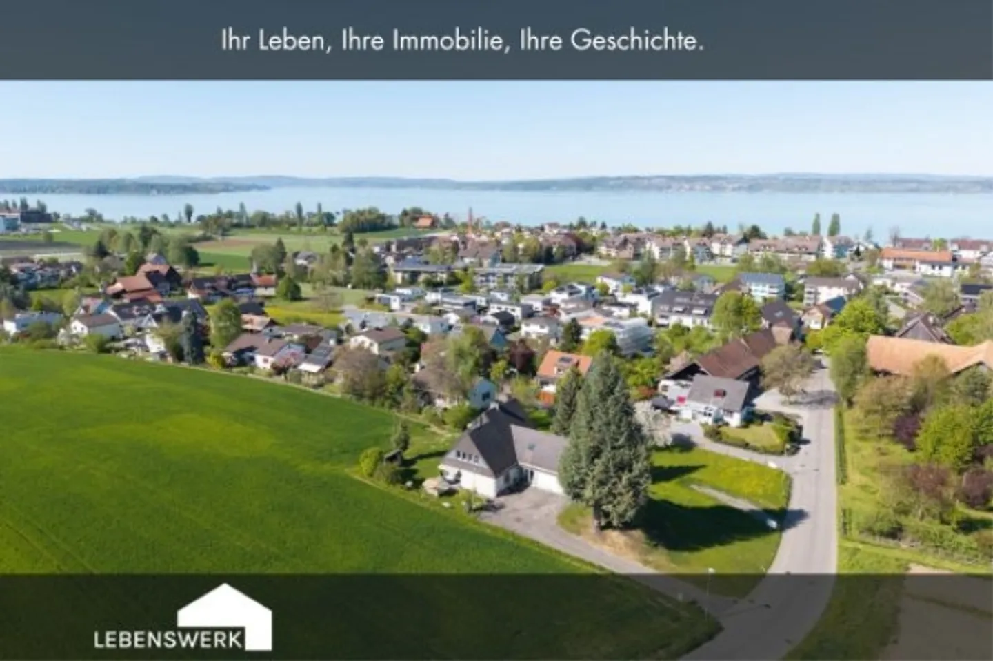 Charmantes Einfamilienhaus mit Bauland - Foto 1 von 1