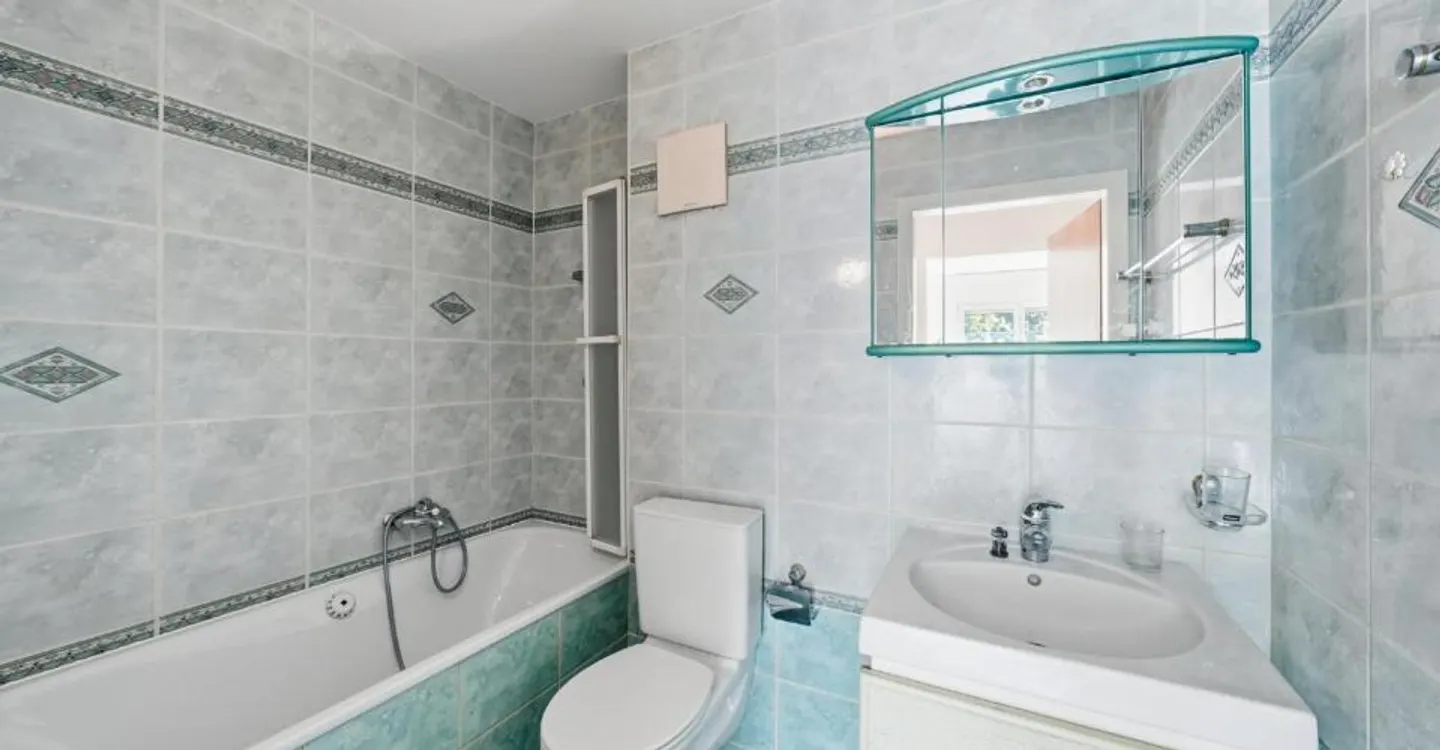 Bel Appartement de Jardin - Photo 3 sur 4