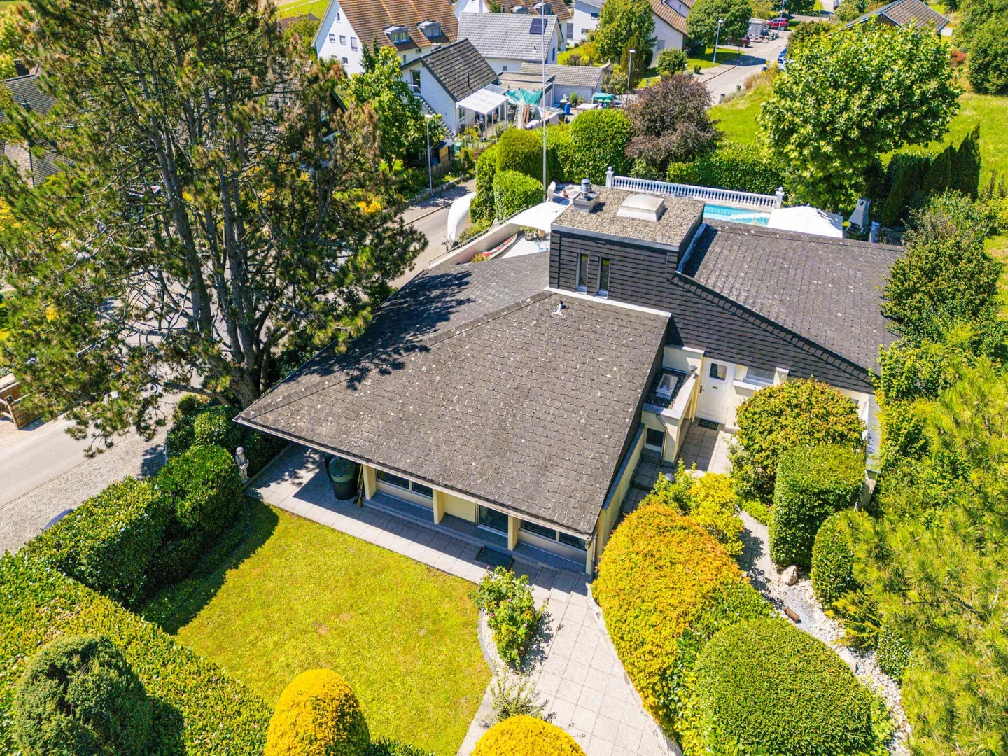 Una straordinaria casa unifamiliare con fascino mediterraneo e oasi piscina - Foto 17 di 29