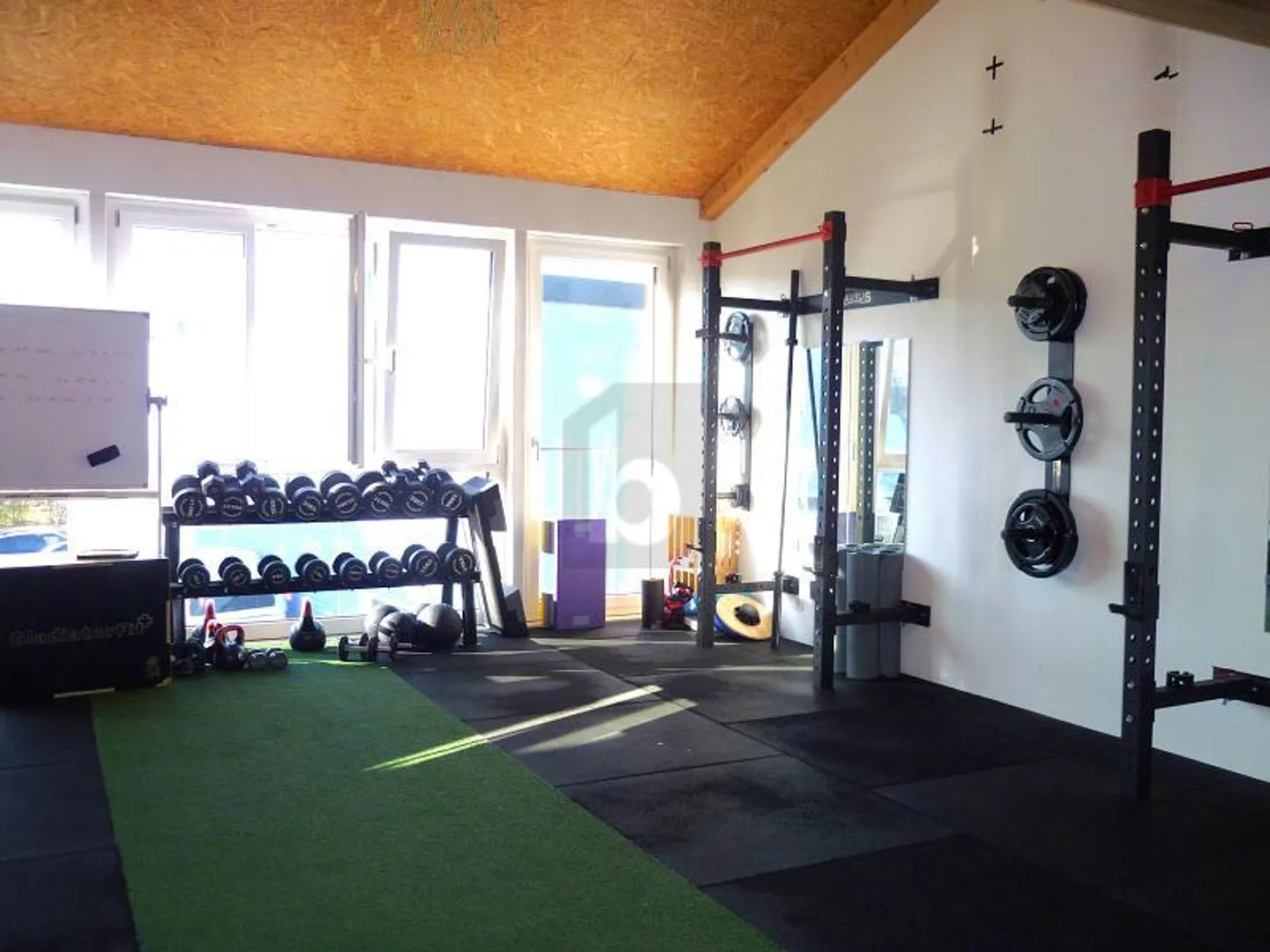 SPAZIO MODERNO LUMINOSO + MEZZANINA! - Foto 5 di 6