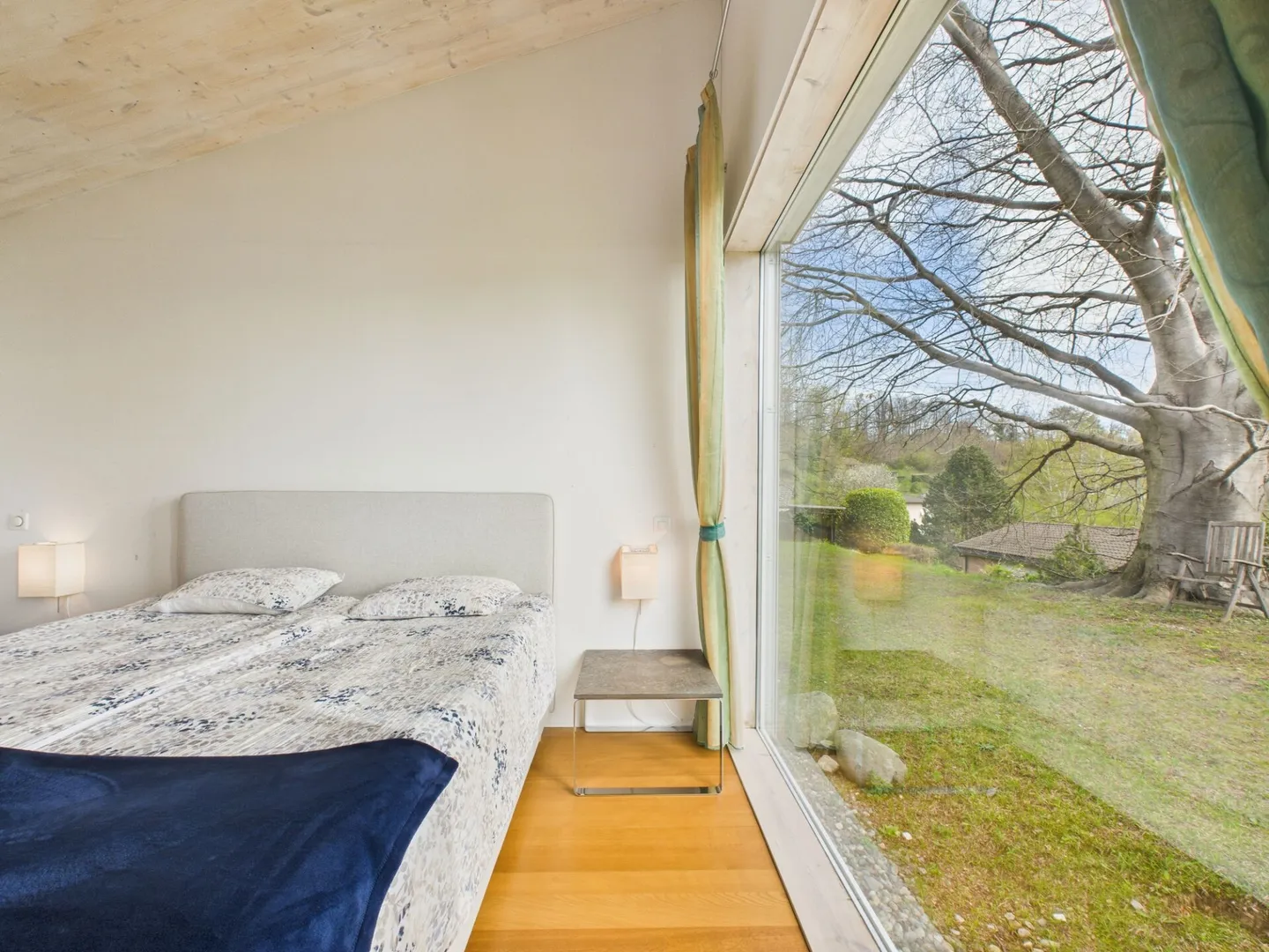 Casa unifamiliare pronta per essere abitata con uno stile moderno in una posizione soleggiata - Foto 9 di 19