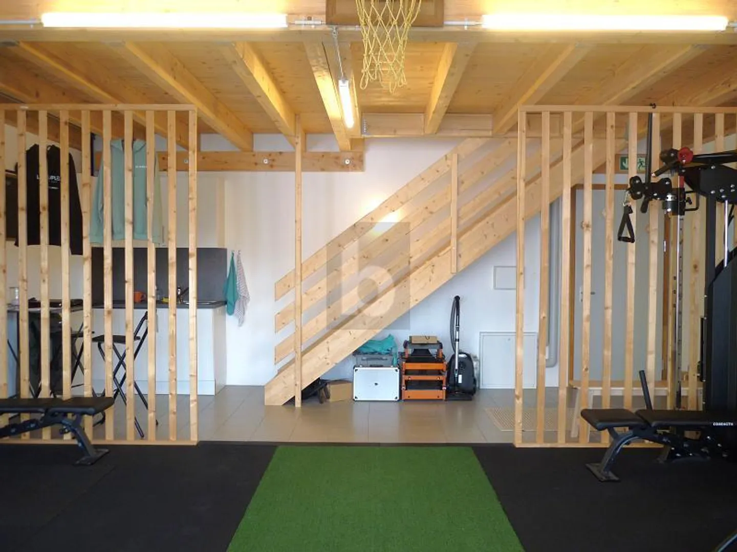 SPAZIO MODERNO LUMINOSO + MEZZANINA! - Foto 3 di 6