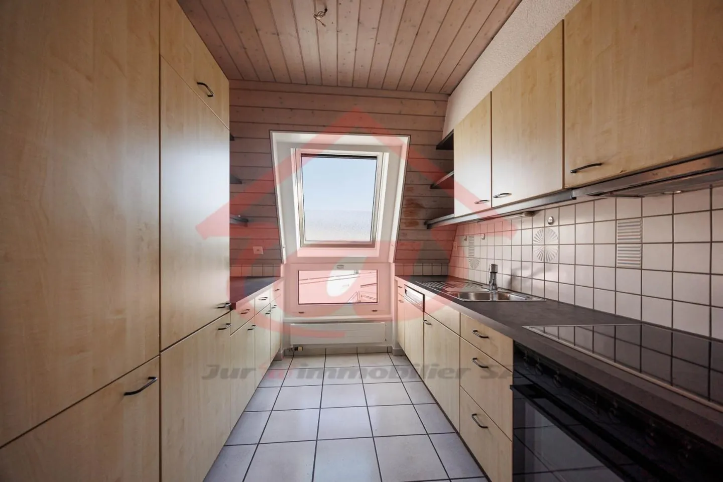 4.5 Room Apartment - Photo 1 of 18