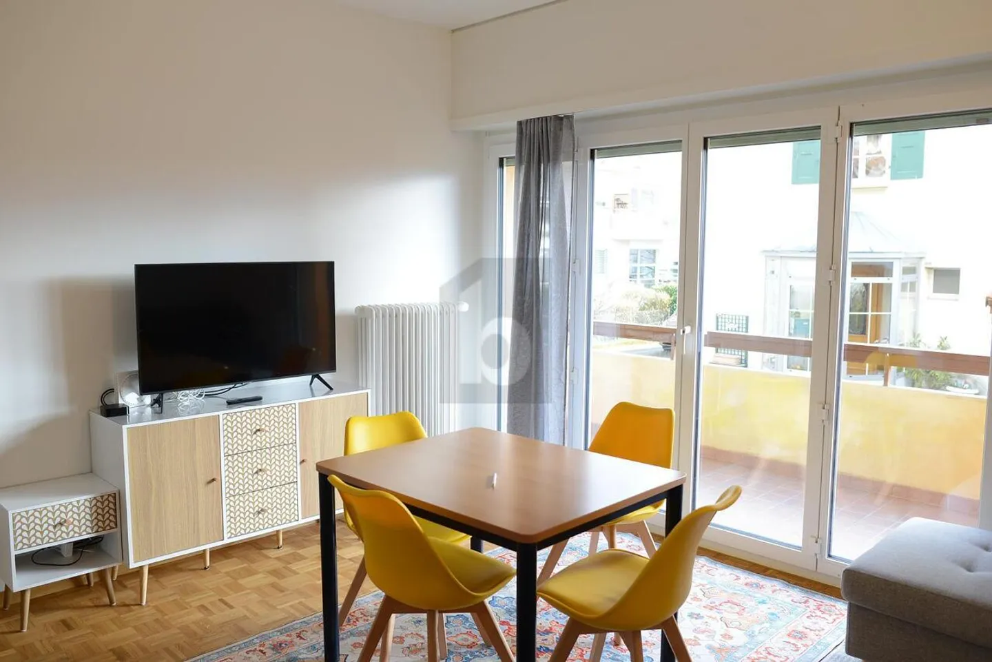 Appartement Spacieux Près du CHUV - Photo 5 sur 6