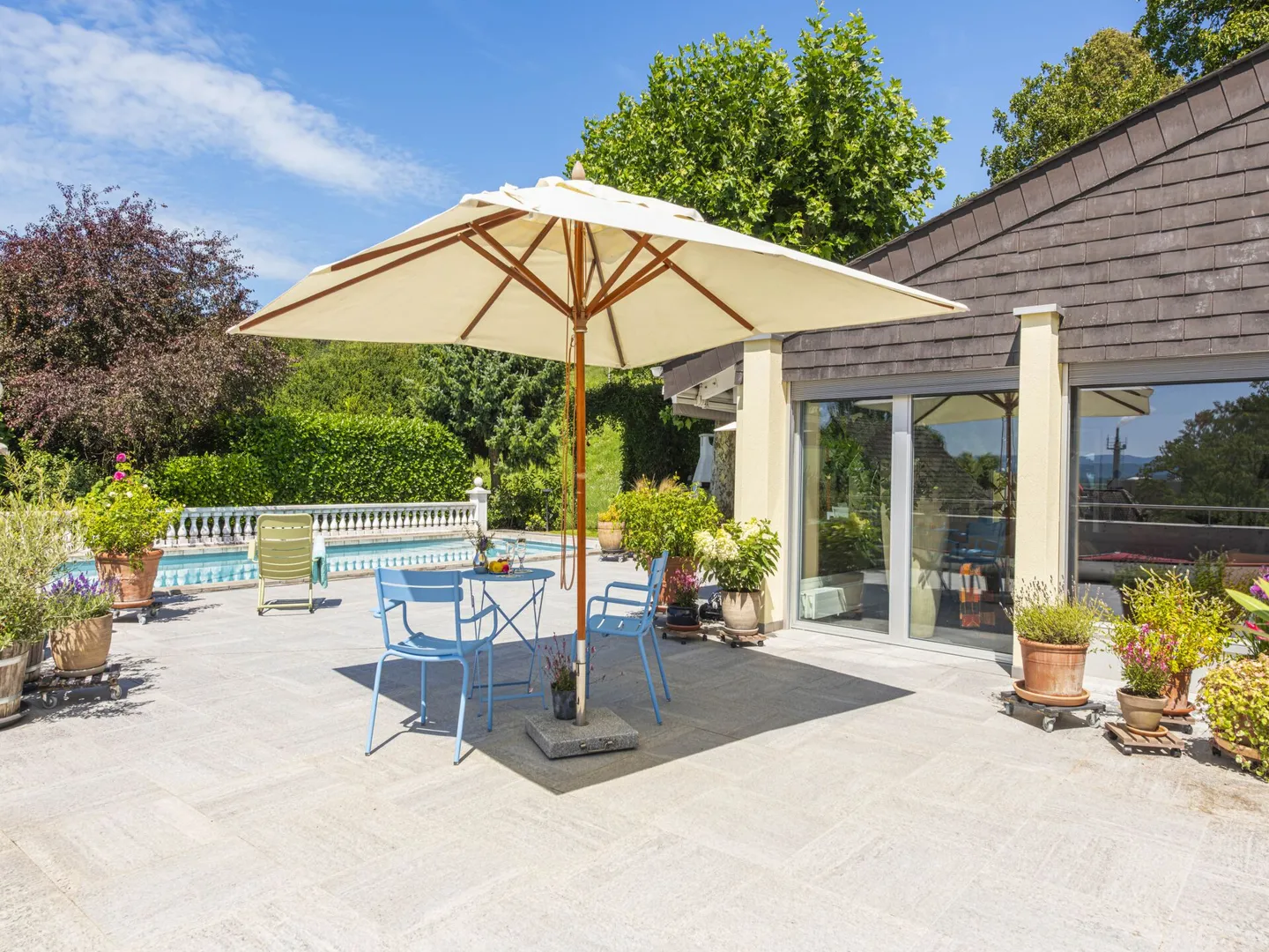 Una straordinaria casa unifamiliare con fascino mediterraneo e oasi piscina - Foto 21 di 29