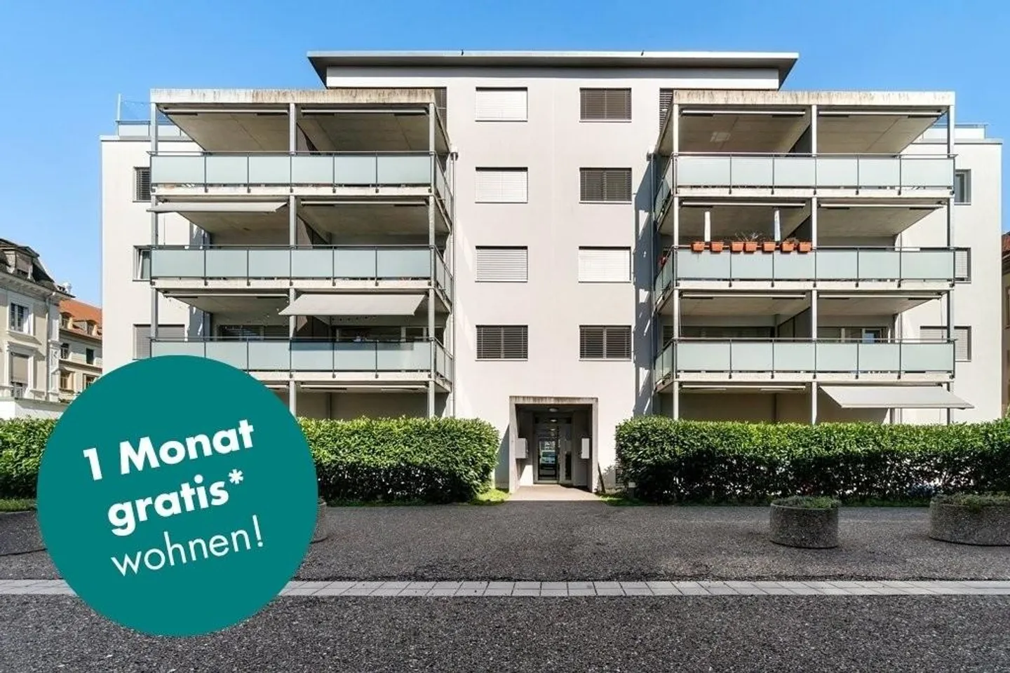 Charmante appartement en attique de 4,5 pièces avec vue sur Biel - Photo 1 sur 11