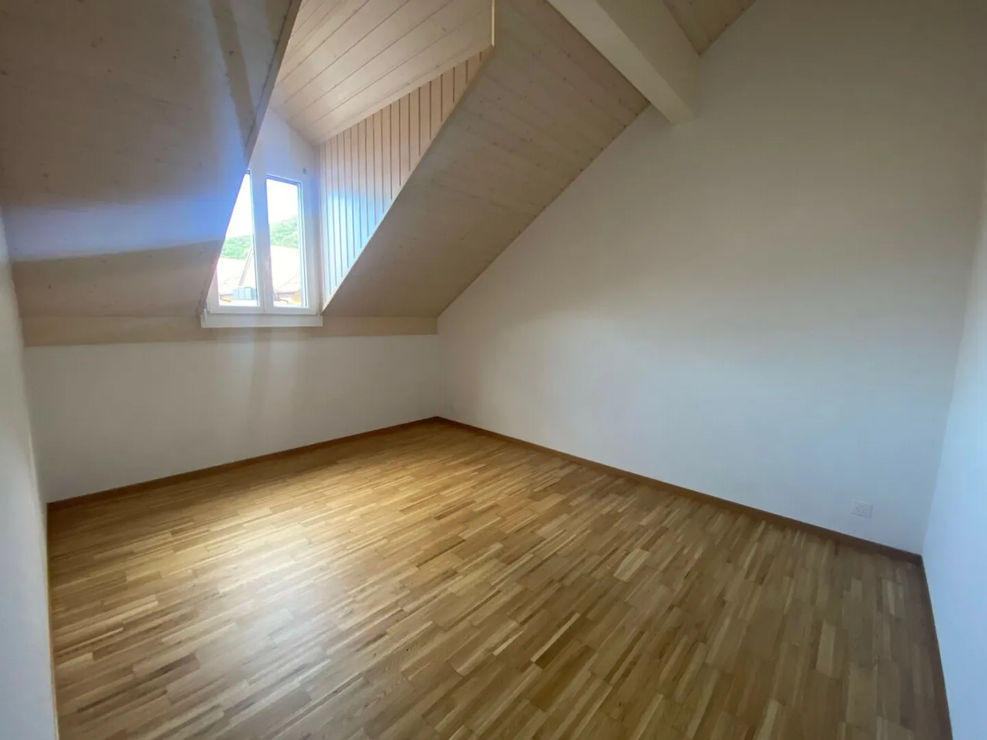 Appartement à louer - Photo 2 sur 7