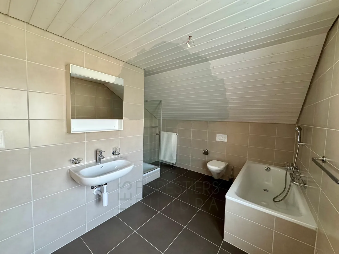 Single house for rent - Photo 11 of 14