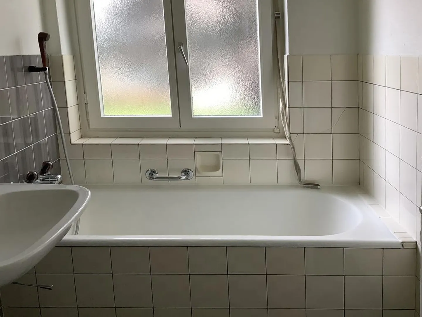 Temporary 2.5 Room Apartment in Popular District 3 - Photo 2 of 7