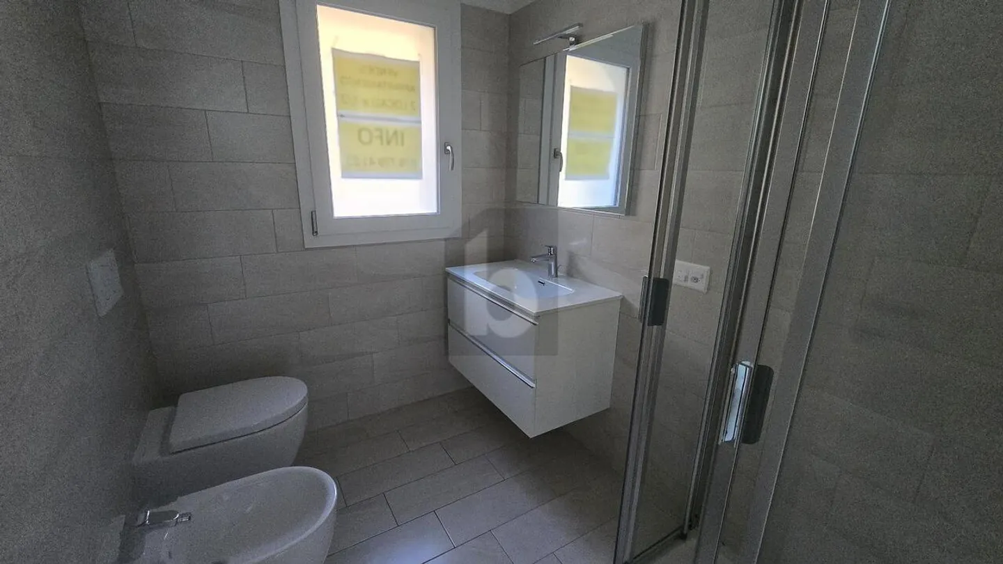 Appartement moderne à Iragna - Photo 5 sur 6