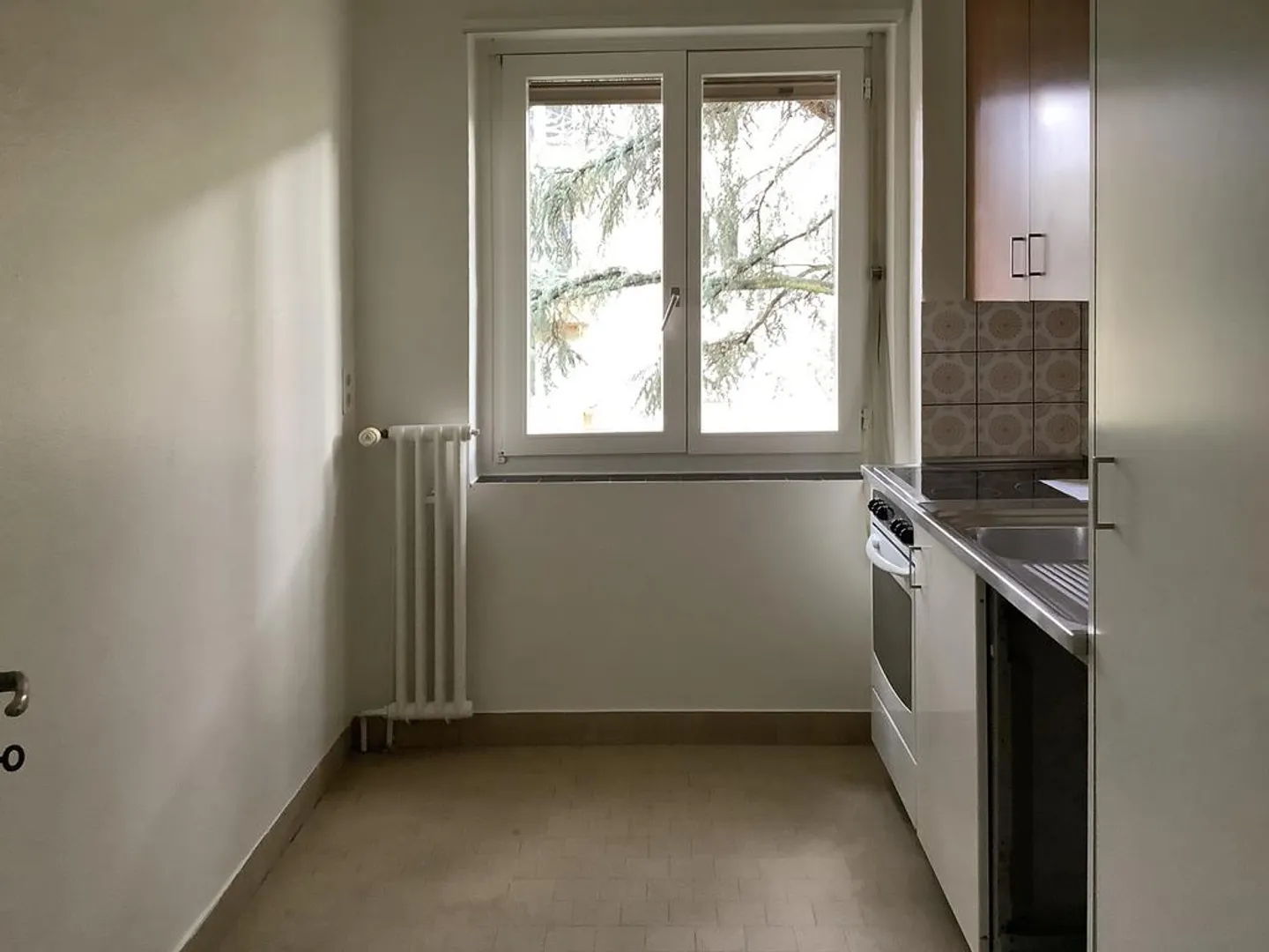 Temporary 2.5 Room Apartment in Popular District 3 - Photo 1 of 7