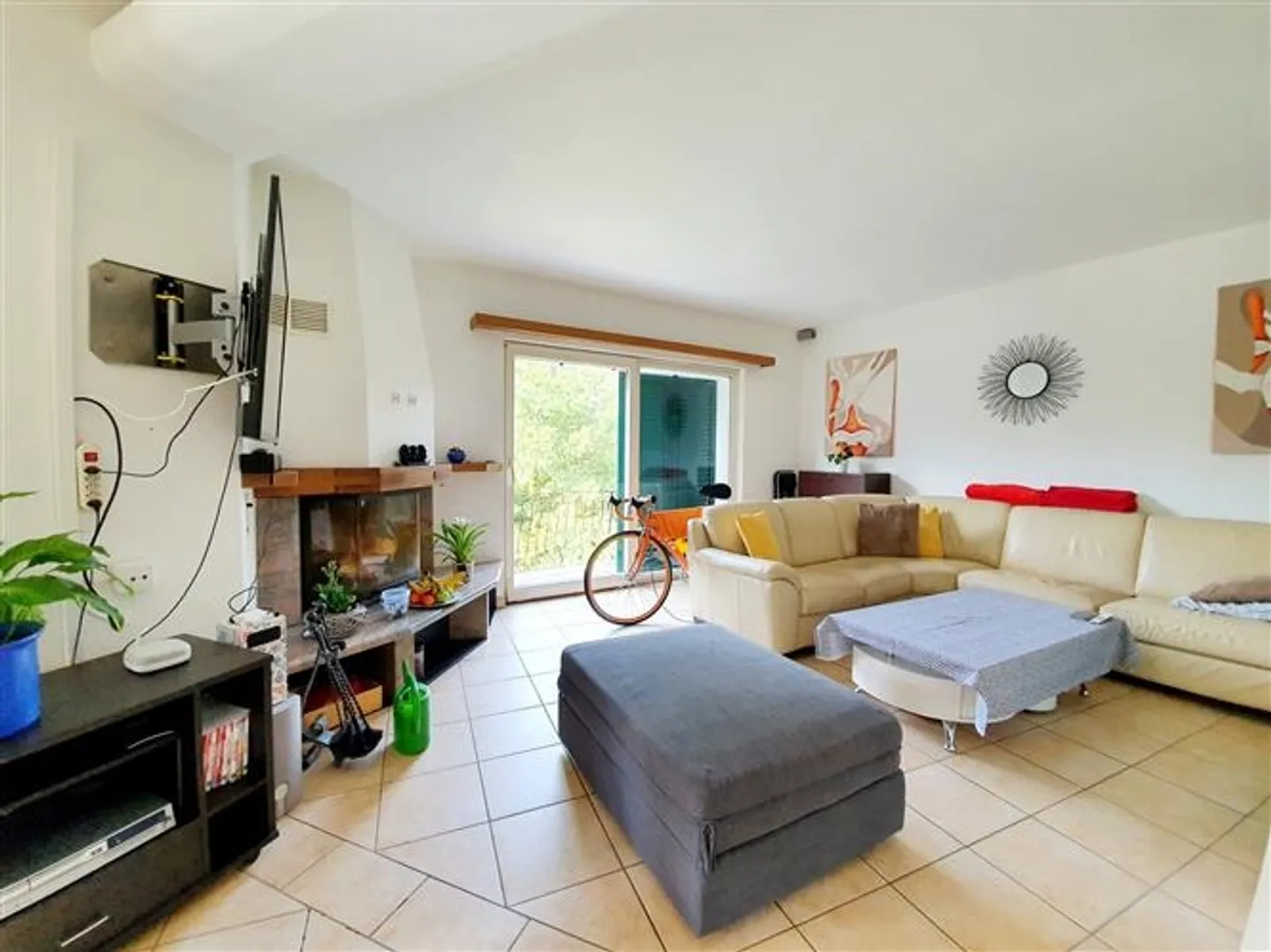 Semi-detached house for sale - Photo 4 of 8