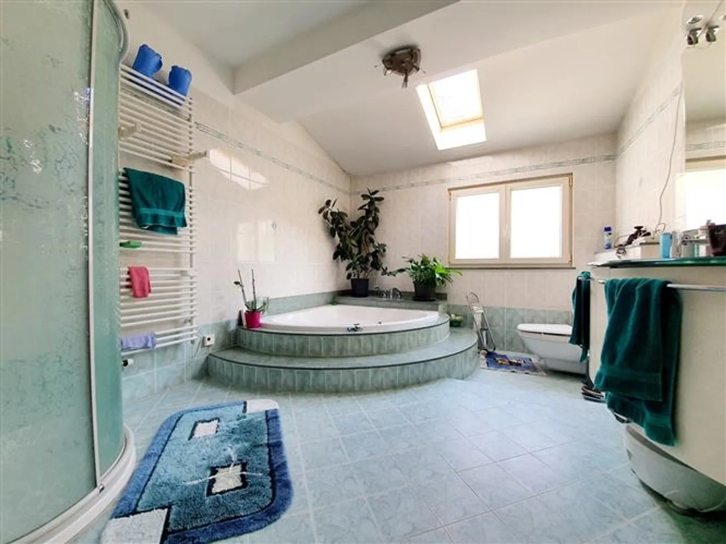 Semi-detached house for sale - Photo 6 of 8