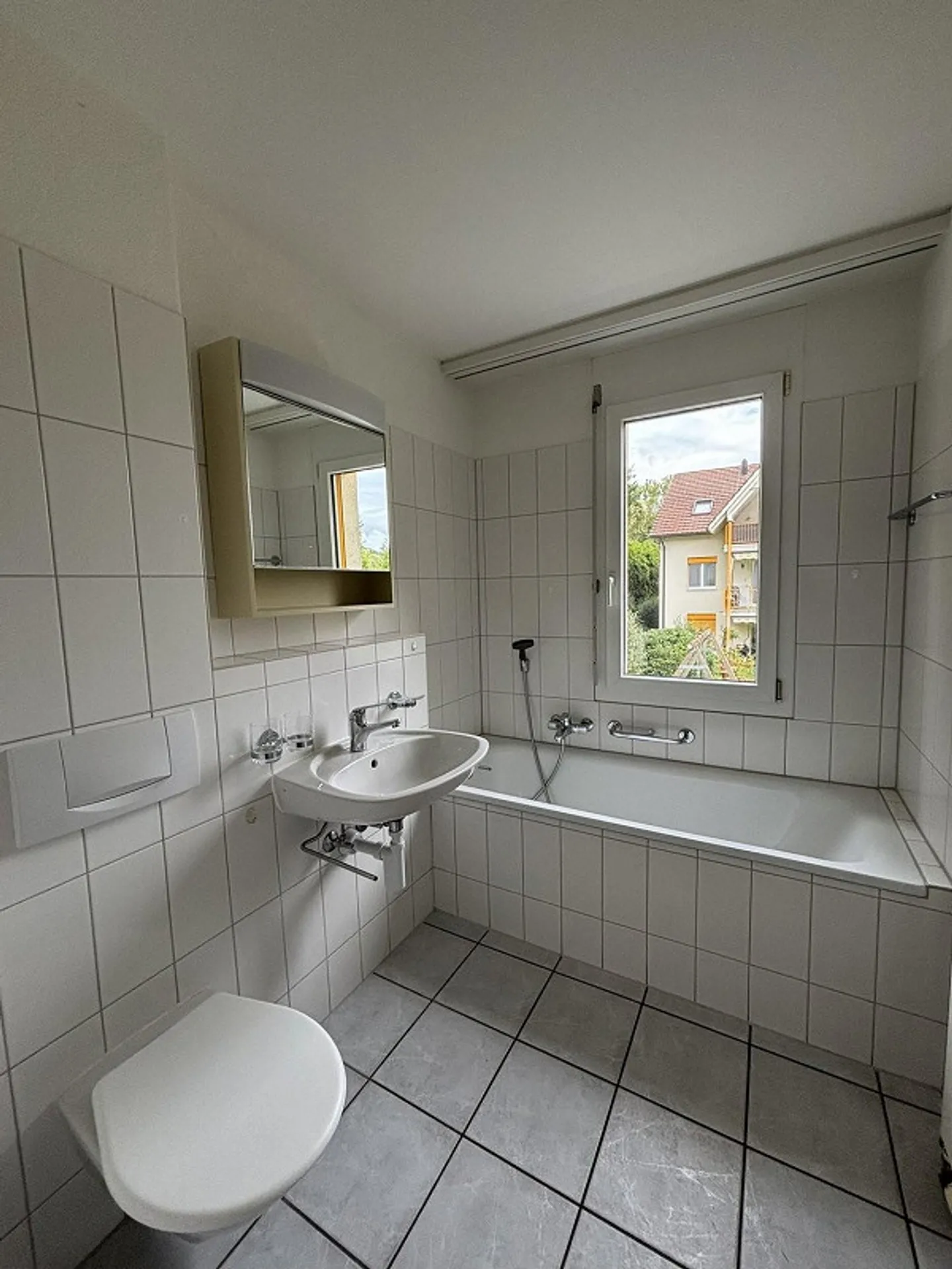 4-room apartment on the 1st floor in Bennwil for rent - Photo 7 of 9