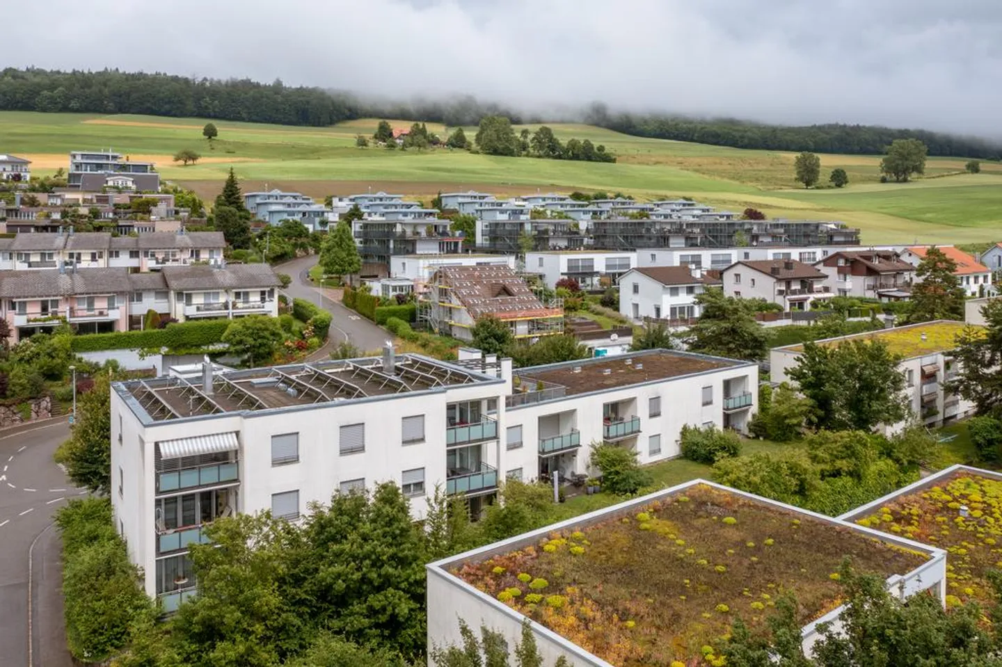 Espace de bricolage spacieux à louer ! - Photo 1 sur 1