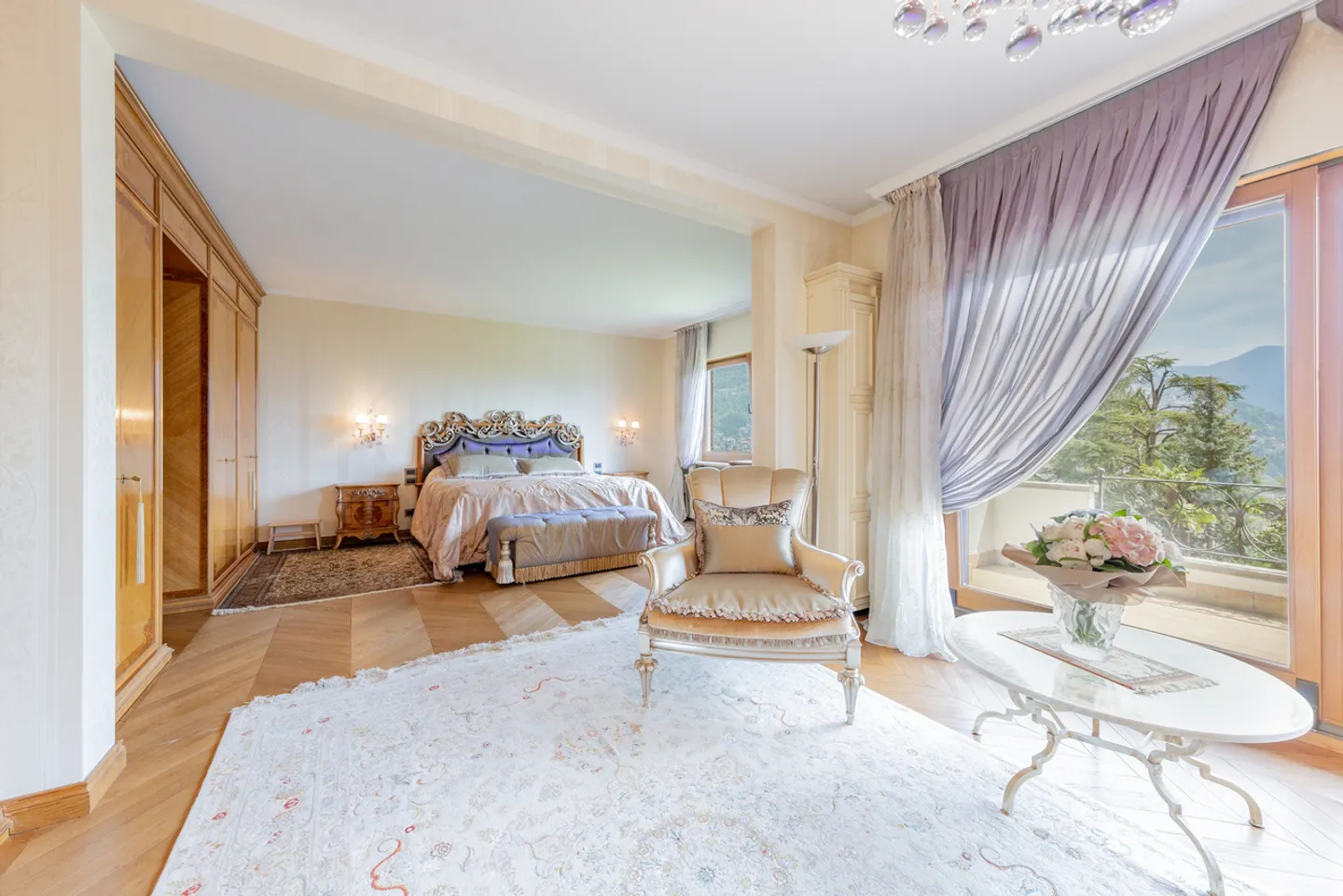 Elegante Villa mit Seeblick - Foto 10 von 12