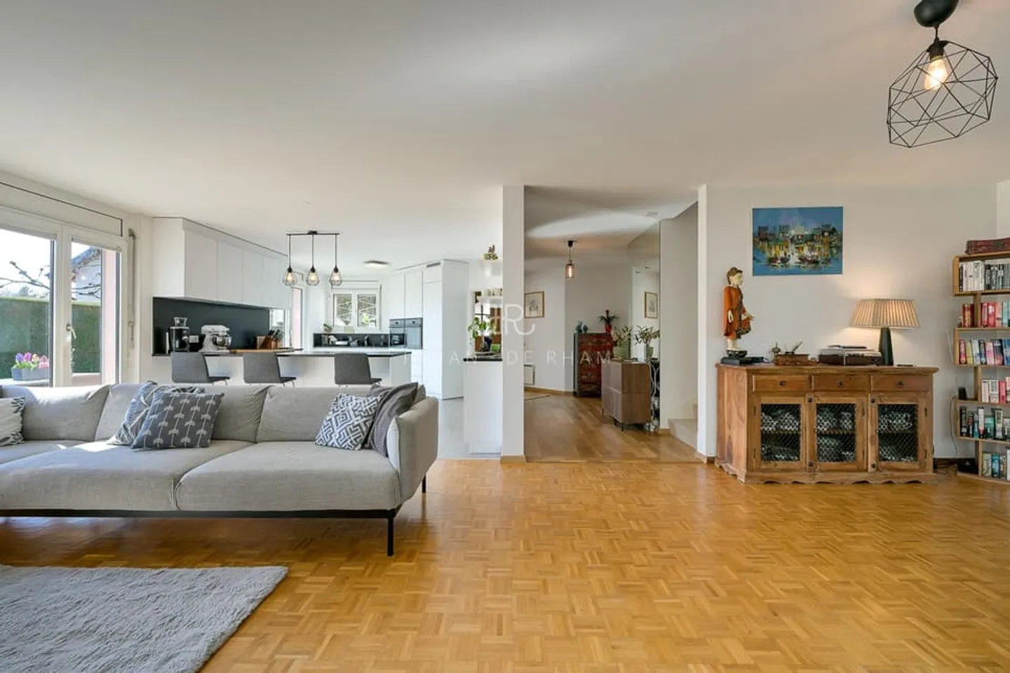 Charmante maison jumelée à Crans avec piscine - Foto 3 von 8