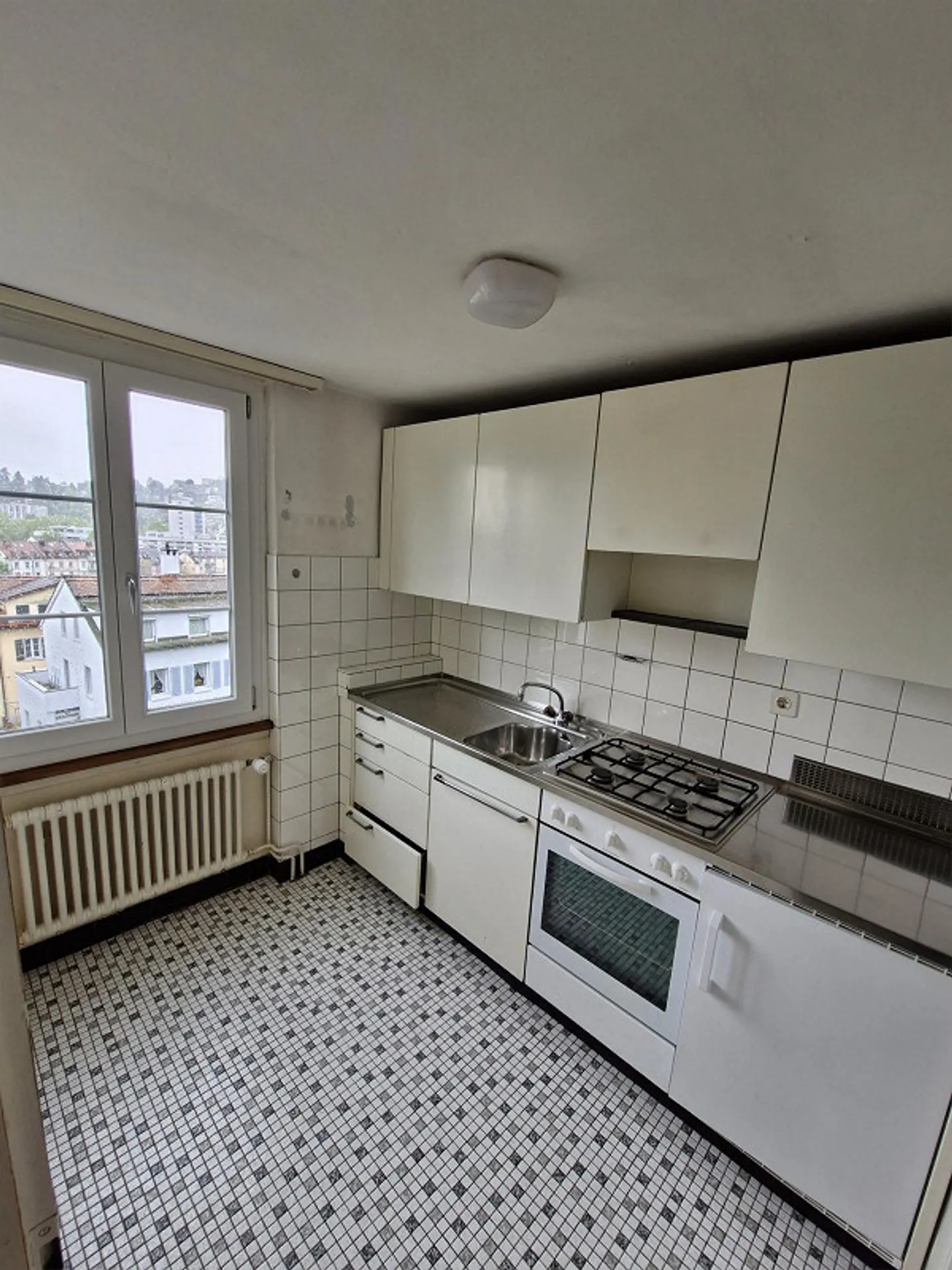 1-room apartment for rent in a central location - Photo 2 of 5