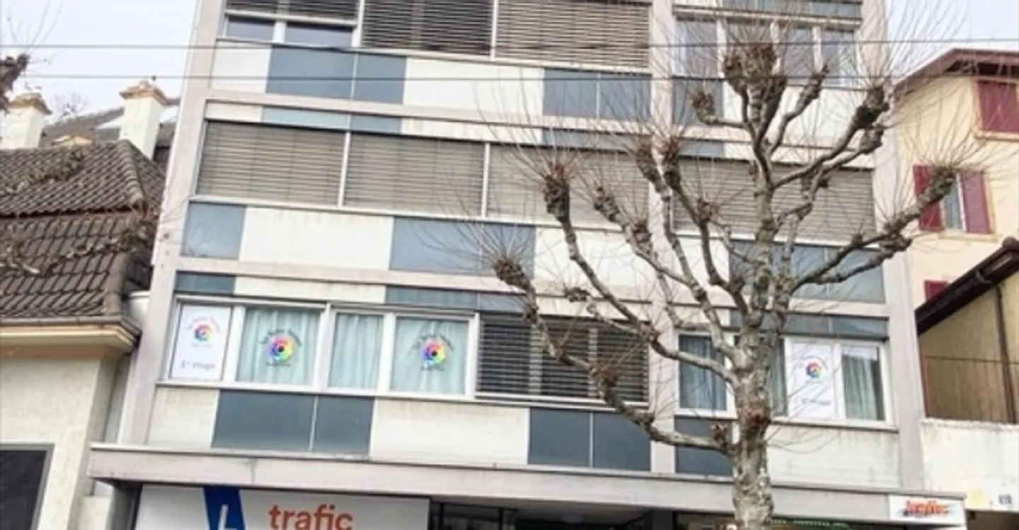 Immeuble mixte à louer - Photo 4 sur 10