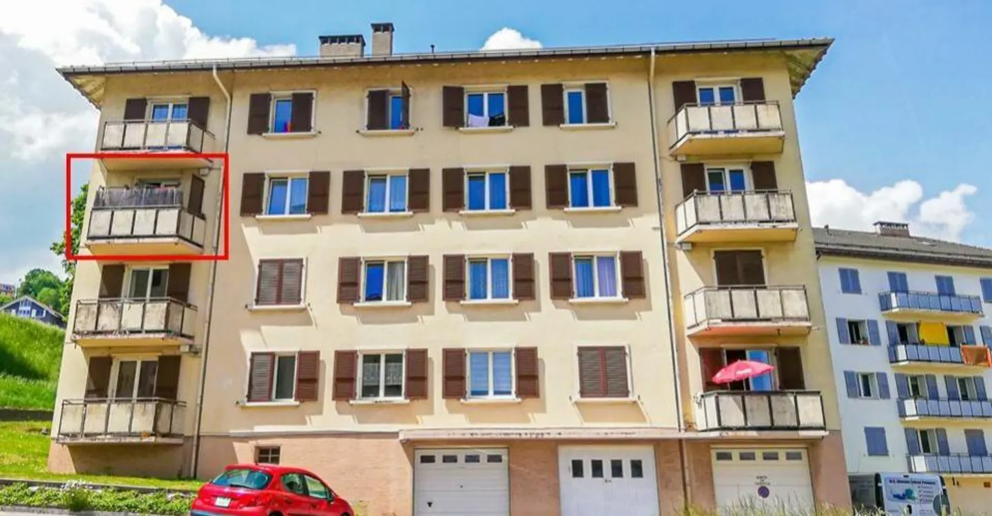 3.5-room apartment on the 2nd floor with balcony - Photo 1 of 8