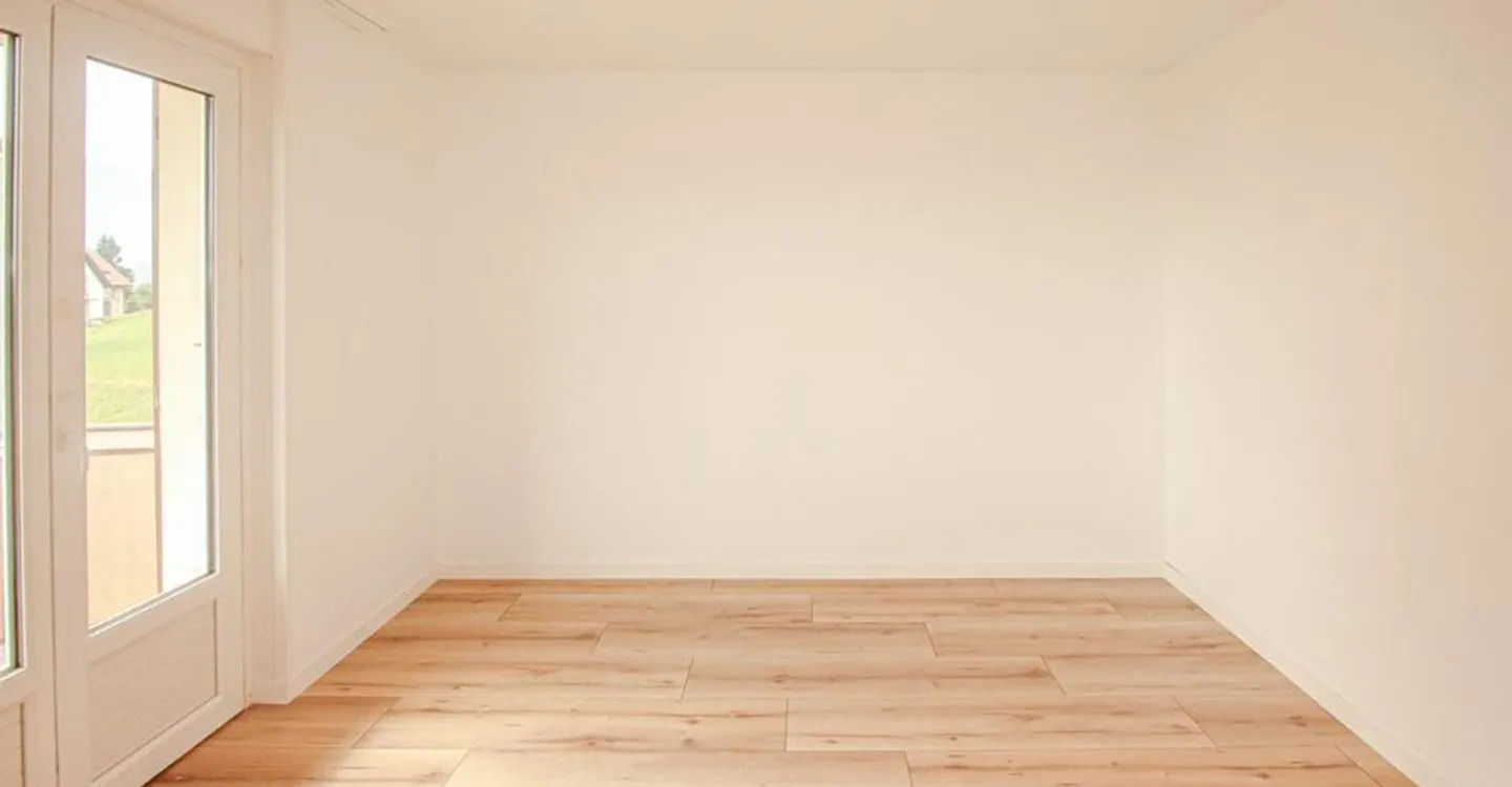 3.5-room apartment on the 2nd floor with balcony - Photo 4 of 8