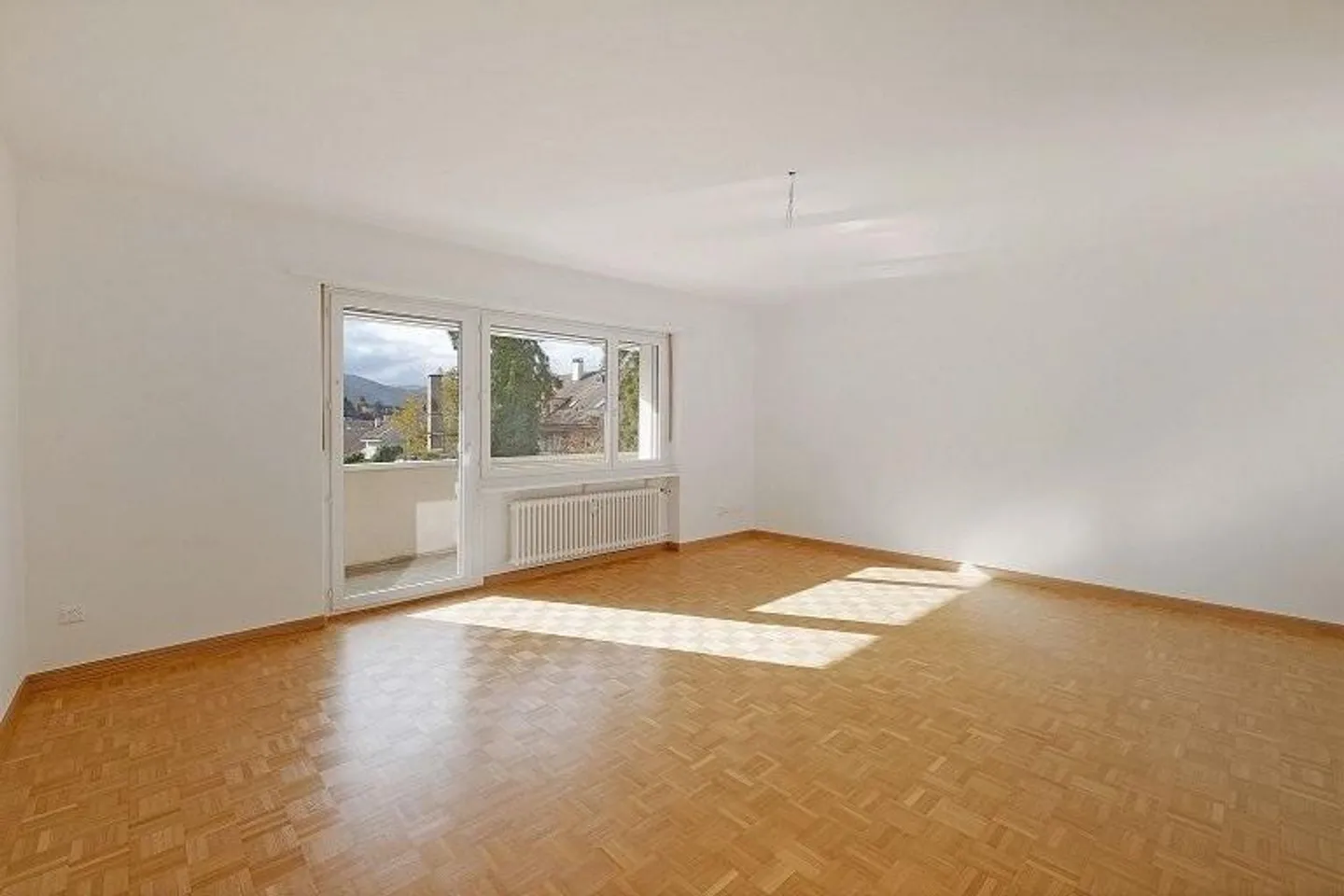 Geräumige Wohnung in zentraler Lage - Foto 4 von 6