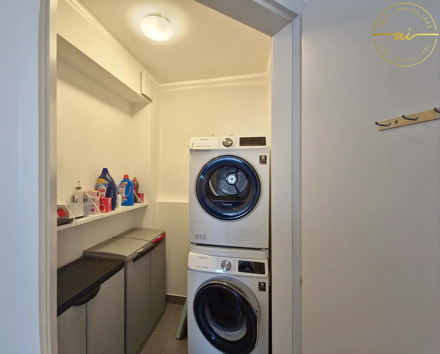 HELLER 3,5-ZIMMER-APARTMENT MIT OFFENEM BLICK - Foto 9 von 13